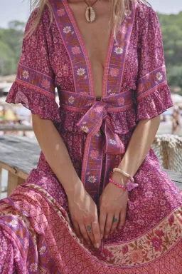 Spell And The Gypsy Sienna Cropped Blouse And Skirt  Set Fuchsia Size M/Au 10 for rent on The Volte - image 3