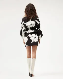 Dominique Healy Shosanna Blouse Floral Size S/M for rent on The Volte - image 3