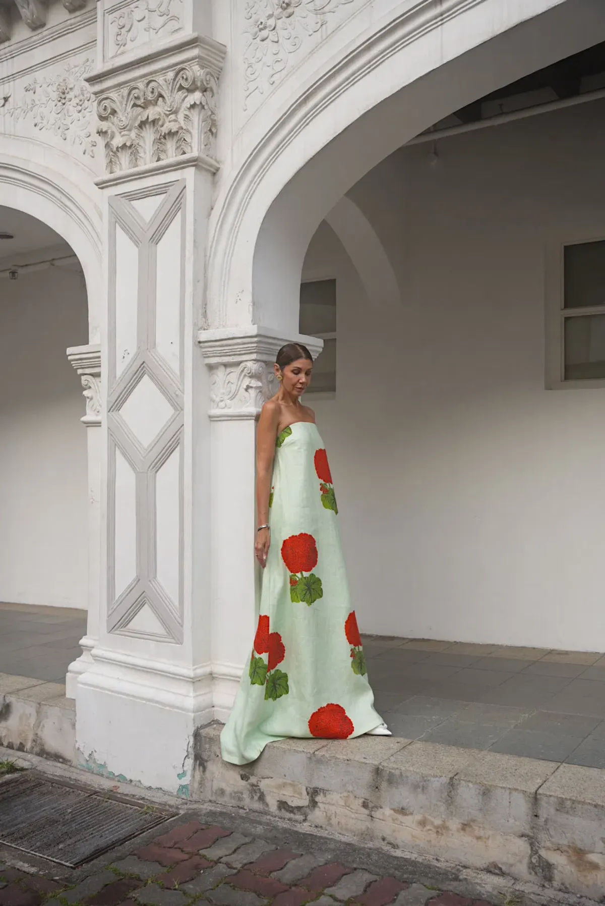 Oroton Posie Gown Geranium Floral Print Size AU 6 - Image 2