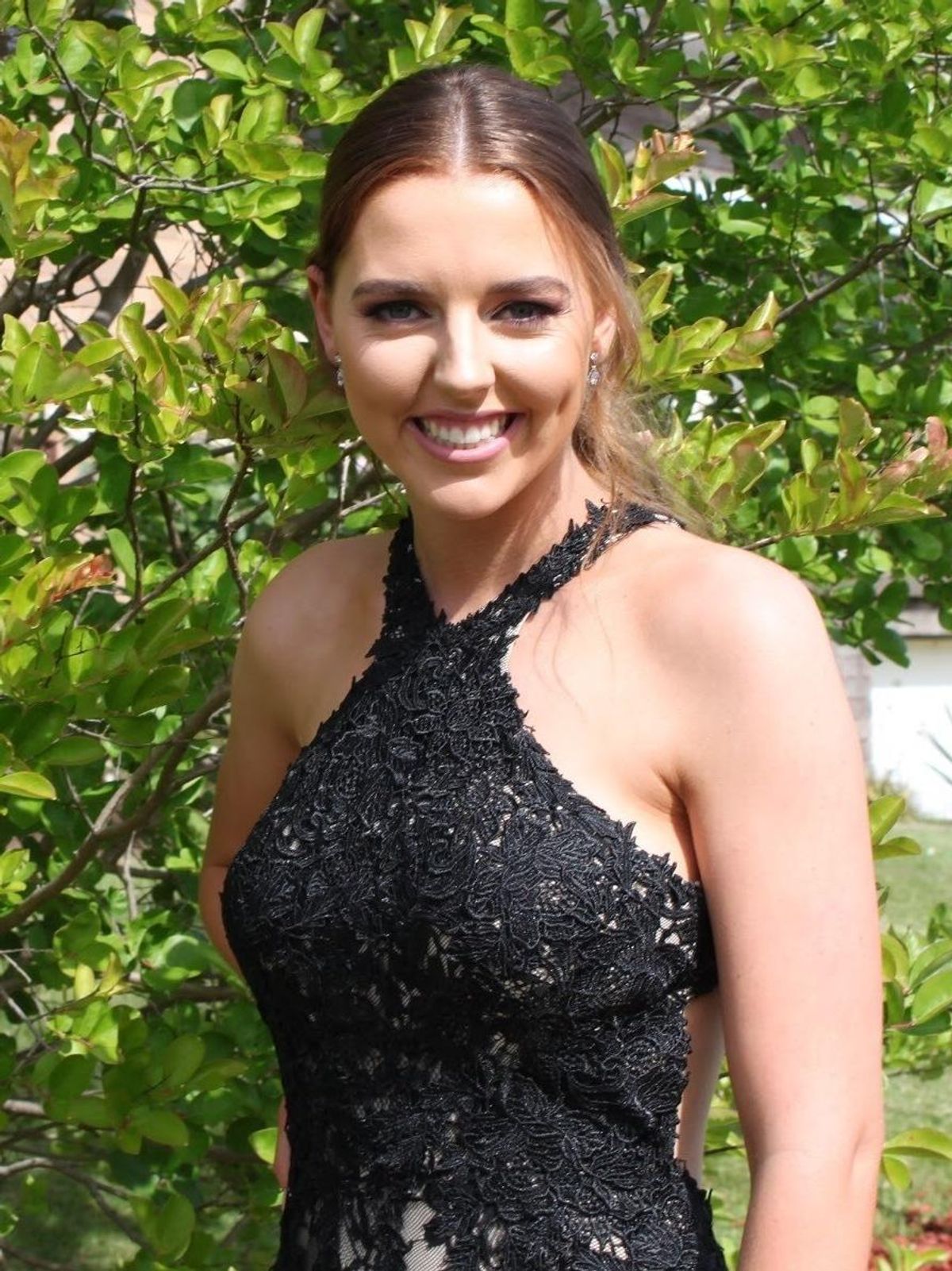 Olivia Lace Gown - Image 3