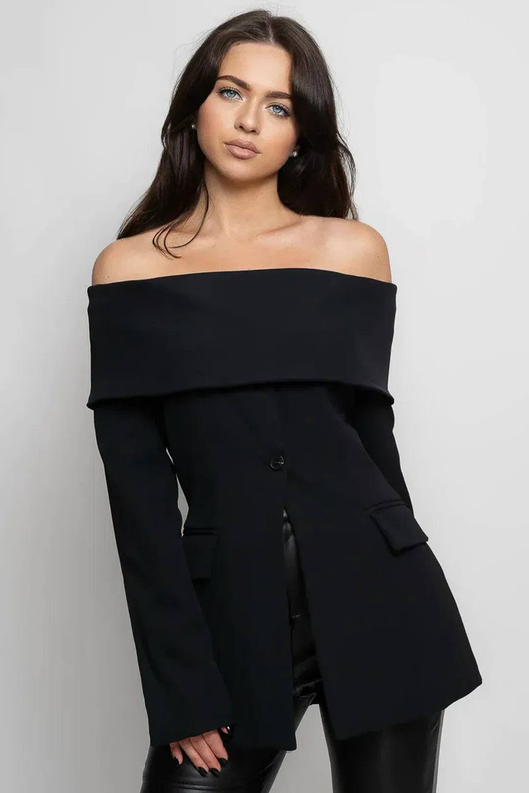 Sierra Darien Cut Out Shoulder Jacket and High Waist Loose Pants Set Black Size M / AU 10 for rent on The Volte - main image