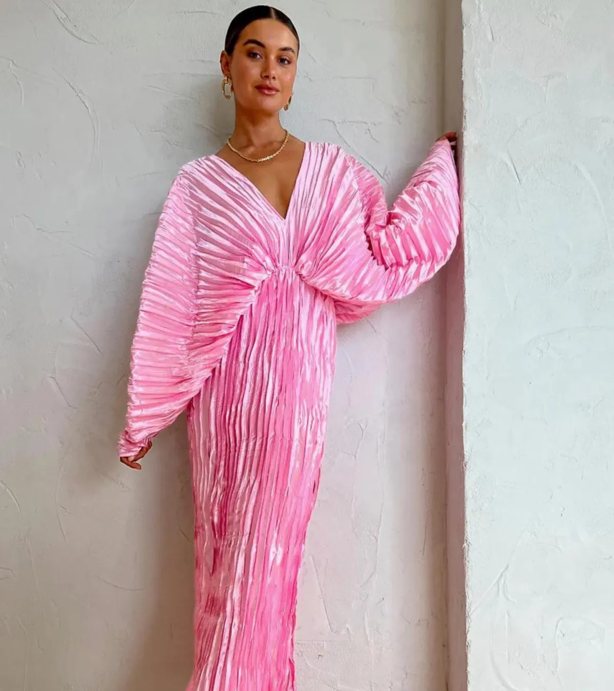 L’idée De Luxe Gown in Lipstick Pink Size 8 - Image 4