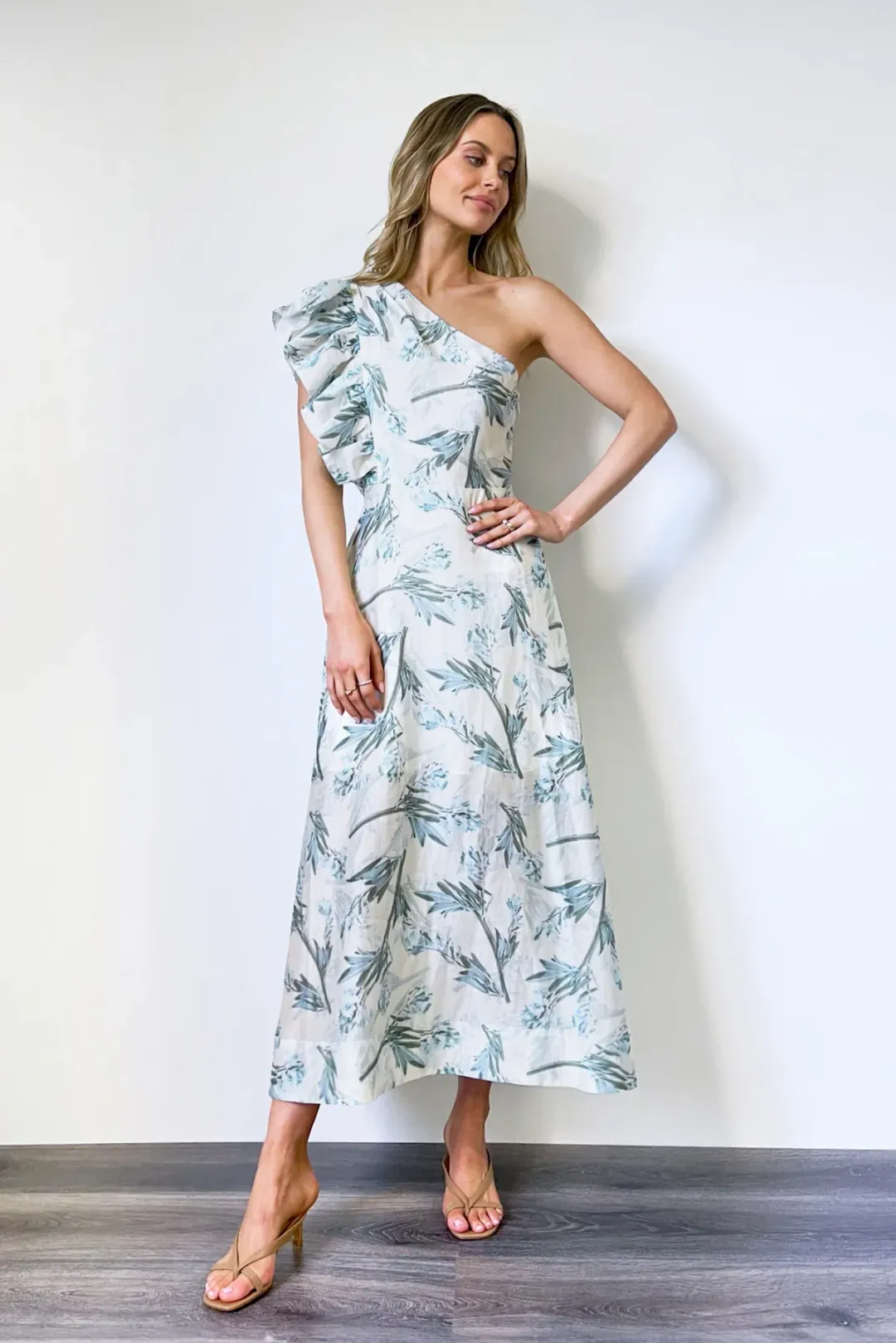 Lakeyo Lizane Midi Dress Print Size AU 8  for rent on The Volte - main image