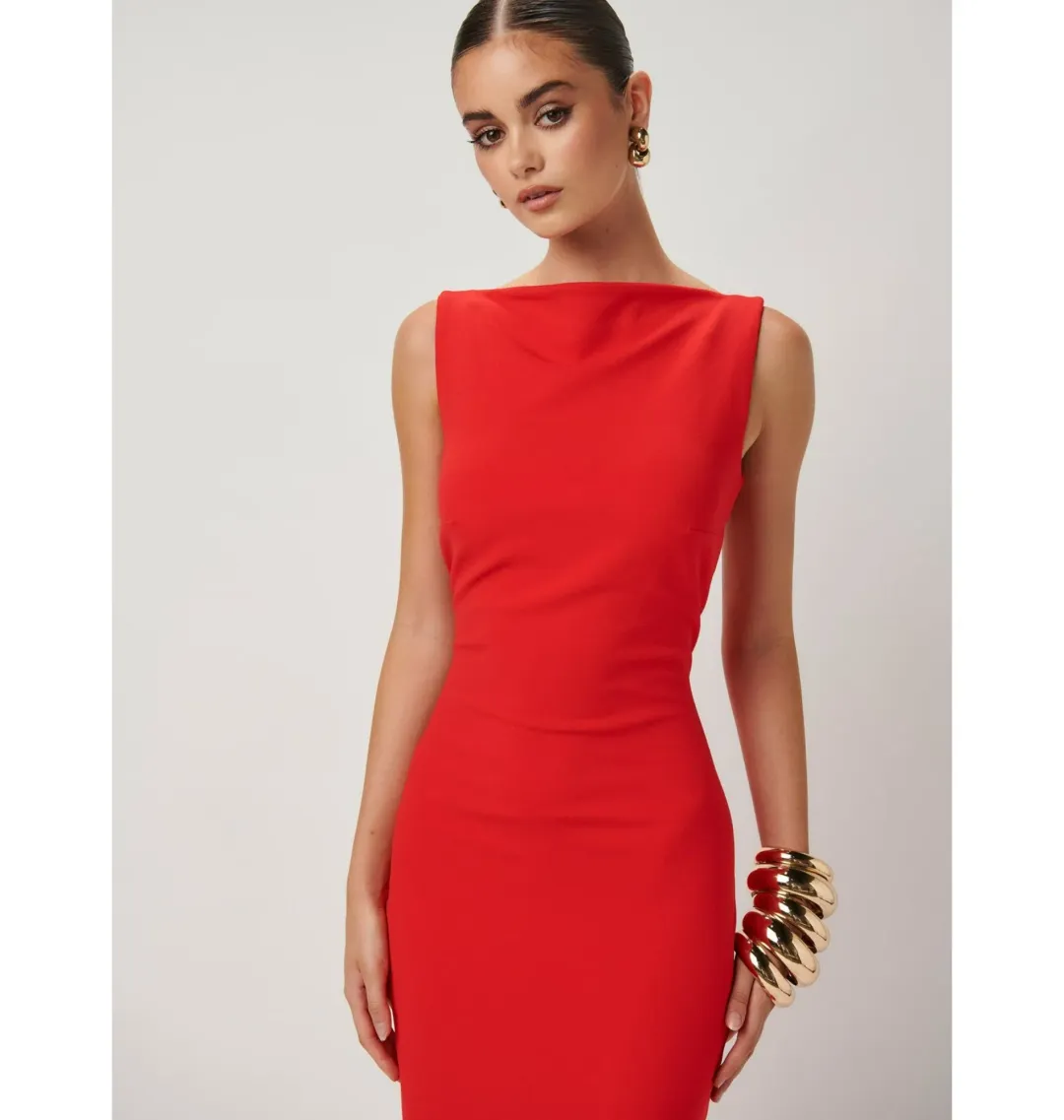 Effie Kats Verona Gown Cherry Red Size XS / AU 6 for rent on The Volte - main image