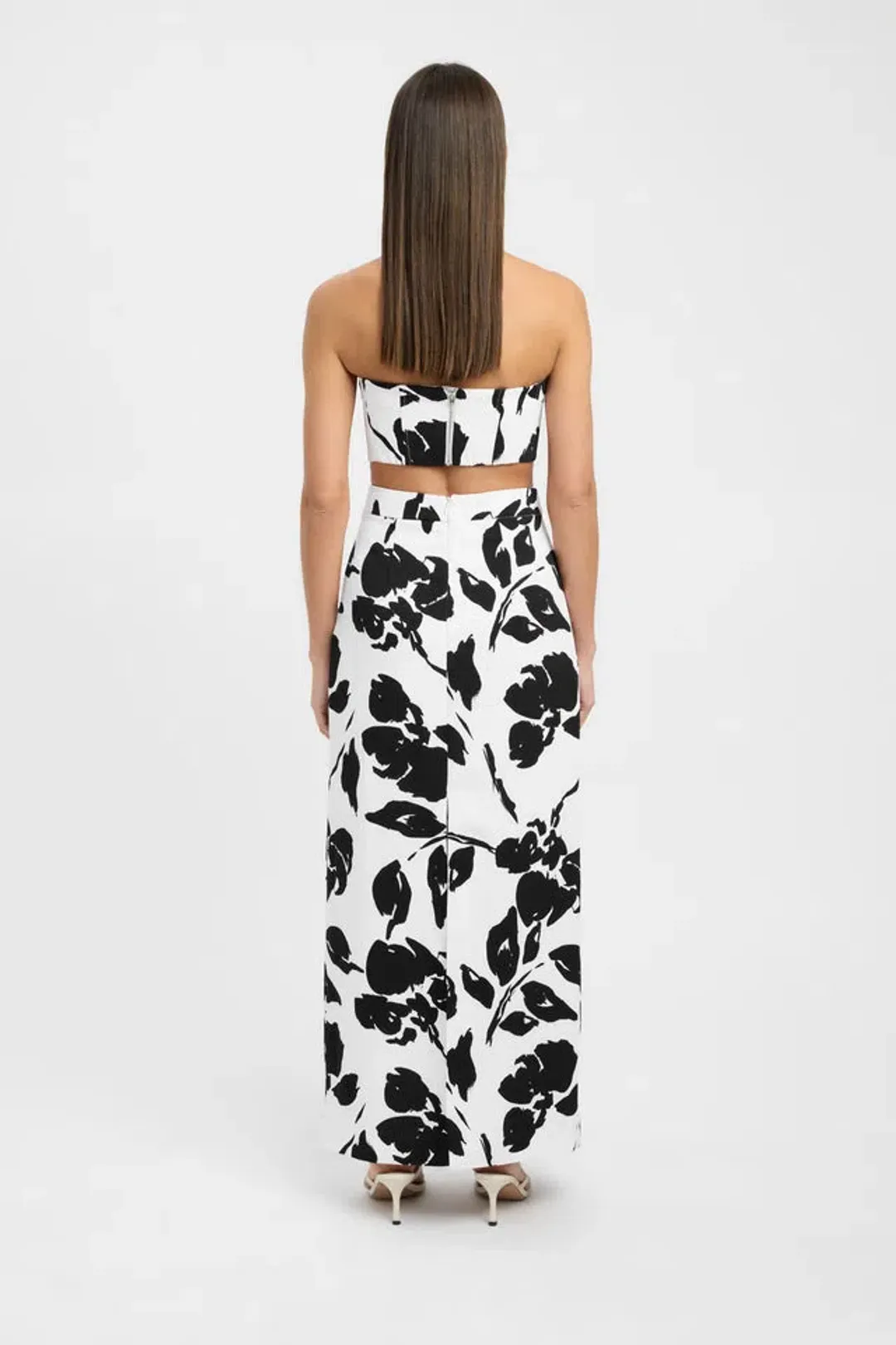 Kookai Luna Set White Floral Size 10 for rent on The Volte - main image