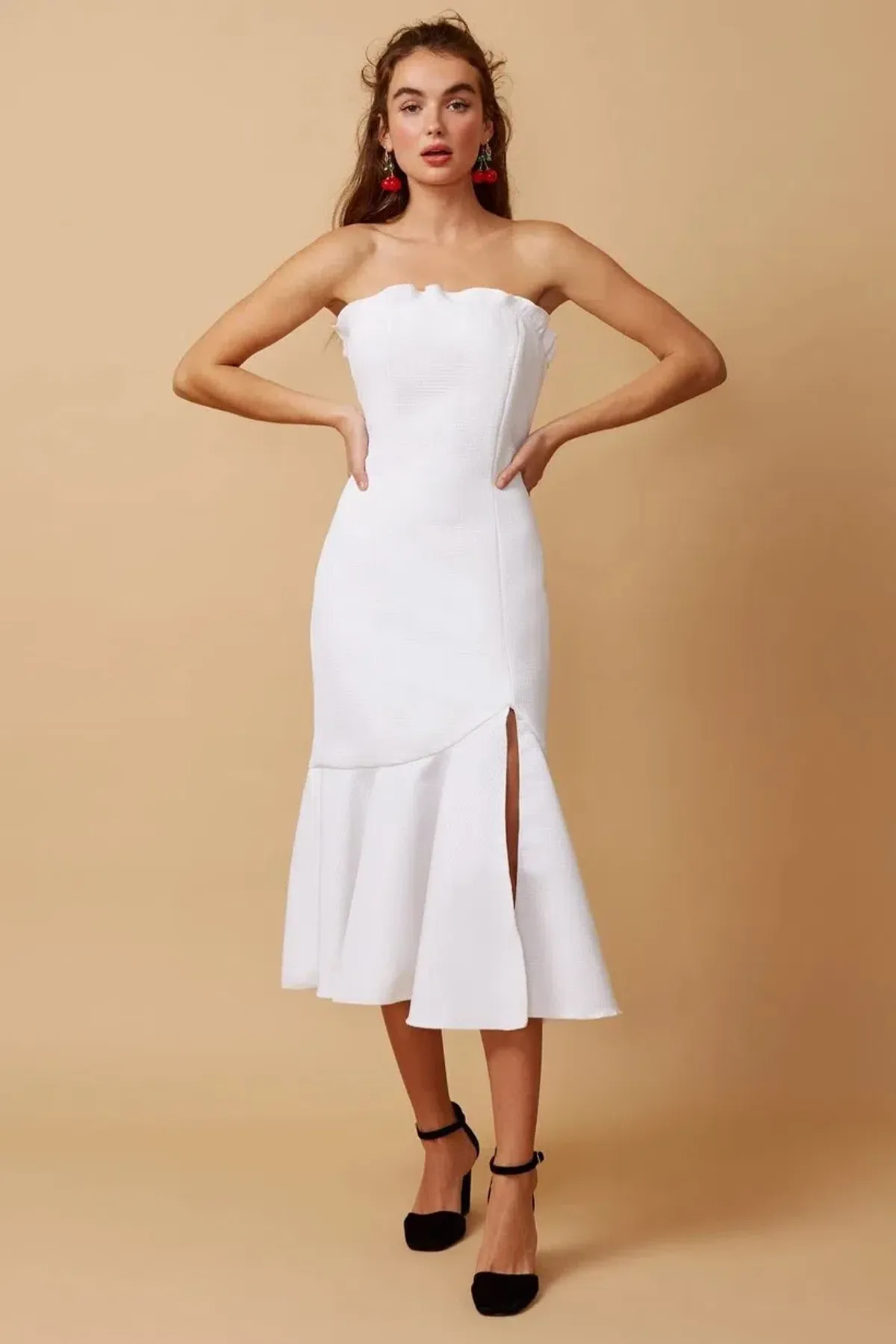 Finders Keepers Static Mid Length Dress White XS/ AU 6 - Image 1