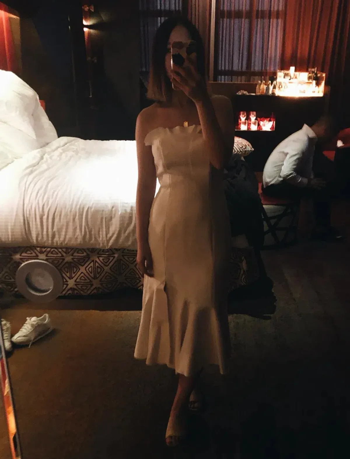 Finders Keepers Static Mid Length Dress White XS/ AU 6 - Image 2