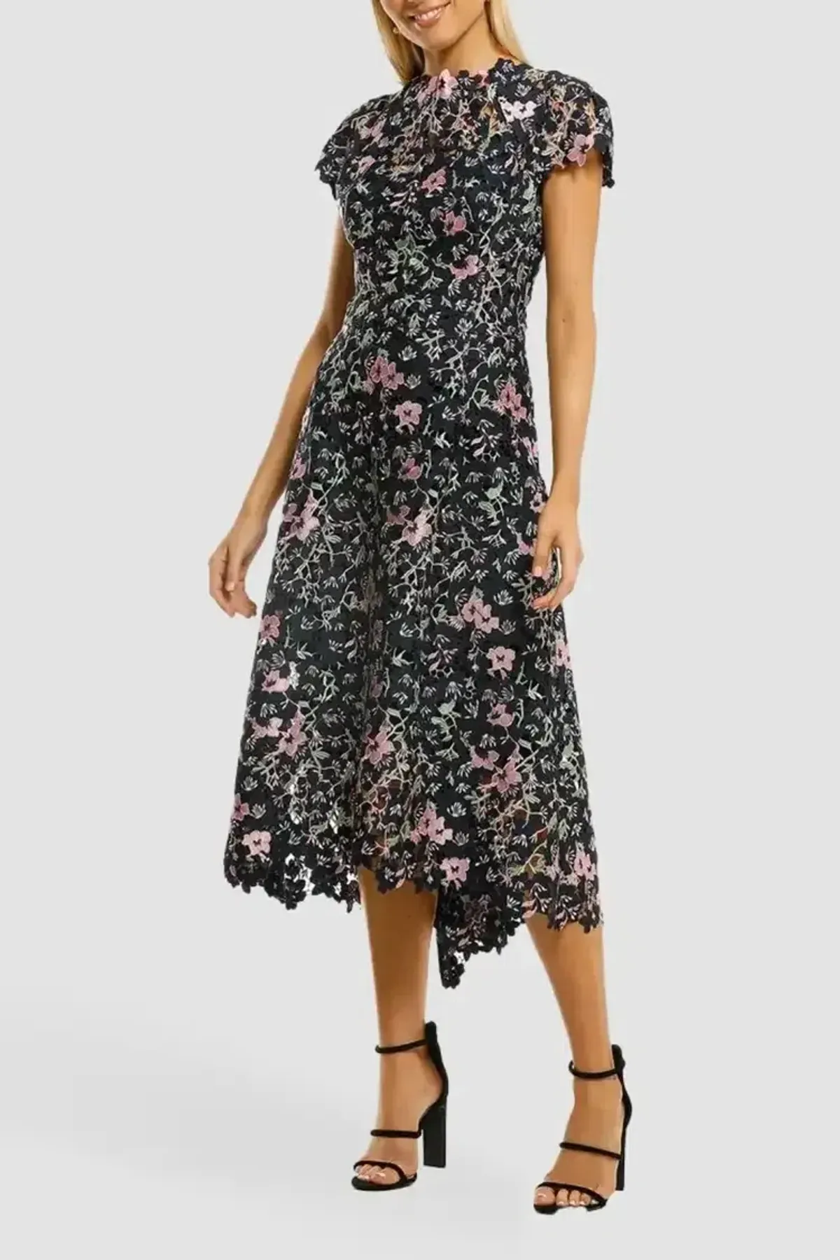 Moss and Spy Birdy Dress in Floral Size 16 - Image 2