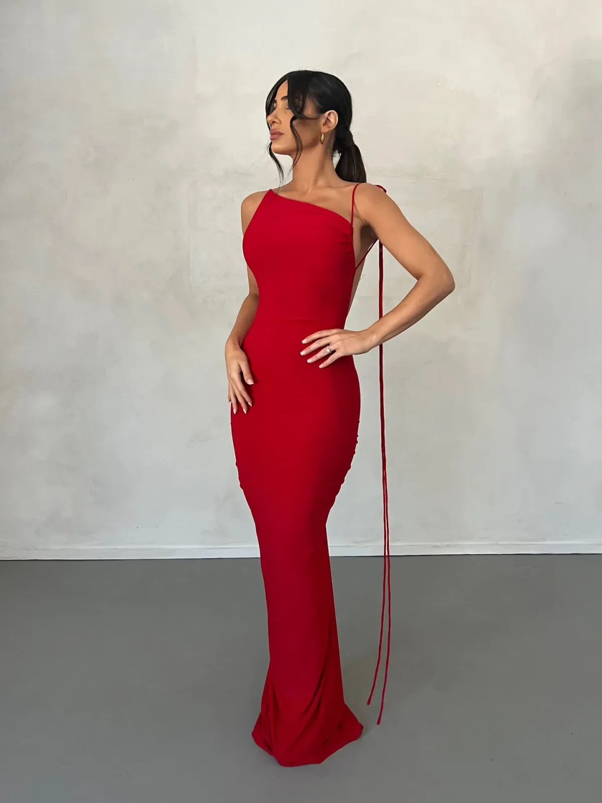 Melani the Label Gia Gown Red Size AU 6 - Image 4