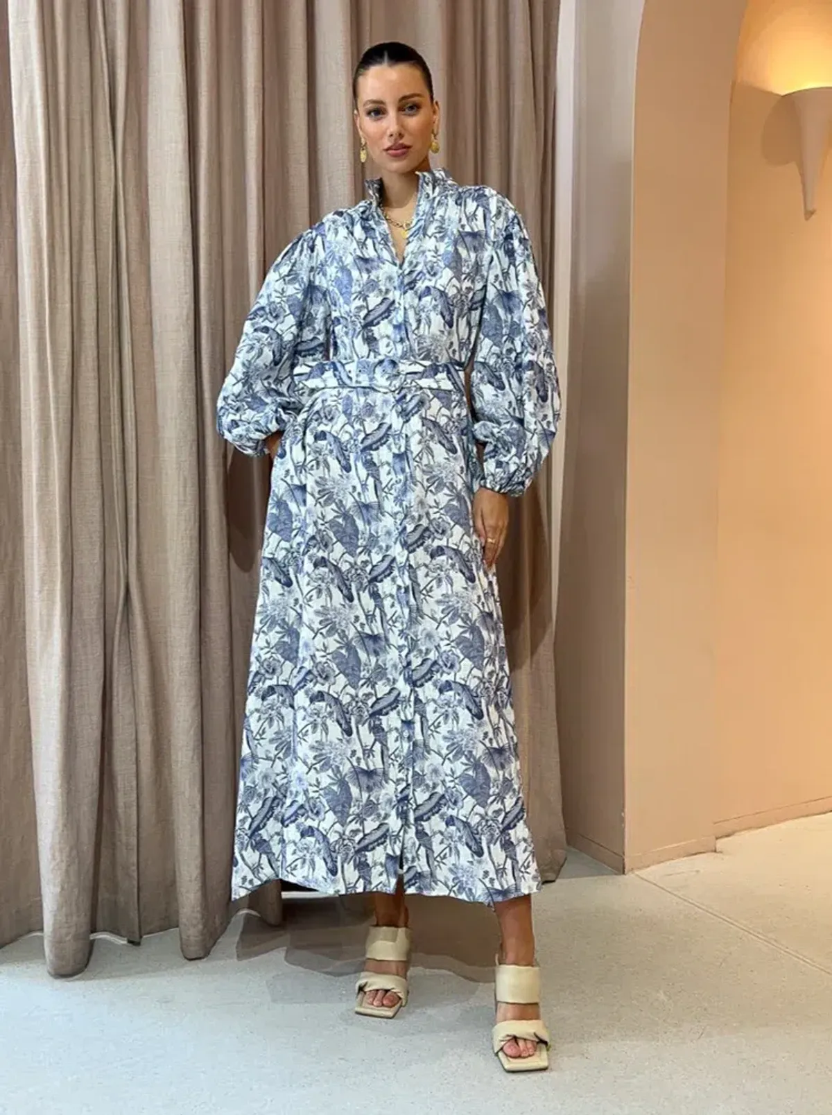 Palm Noosa Noddy Dress Blue Jungle Print Size 12 - Image 1