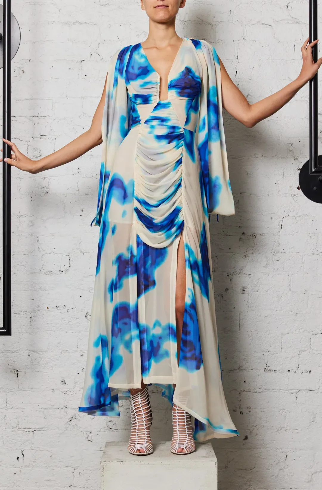KitX Majestic Dreamer Dress w Cape Sleeves Print Size 8 for rent on The Volte - main image