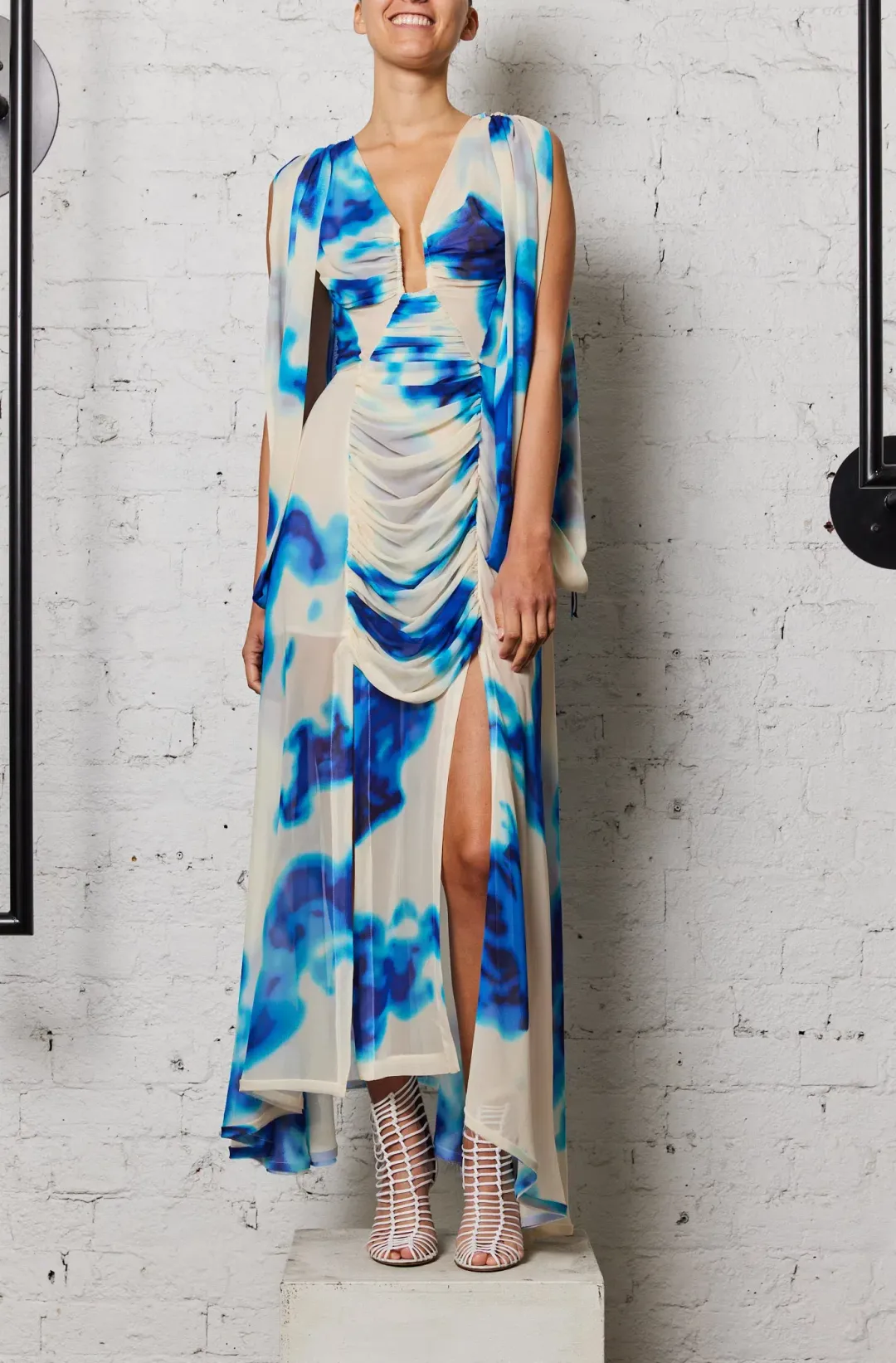 KitX Majestic Dreamer Dress w Cape Sleeves Print Size 8 for rent on The Volte - main image