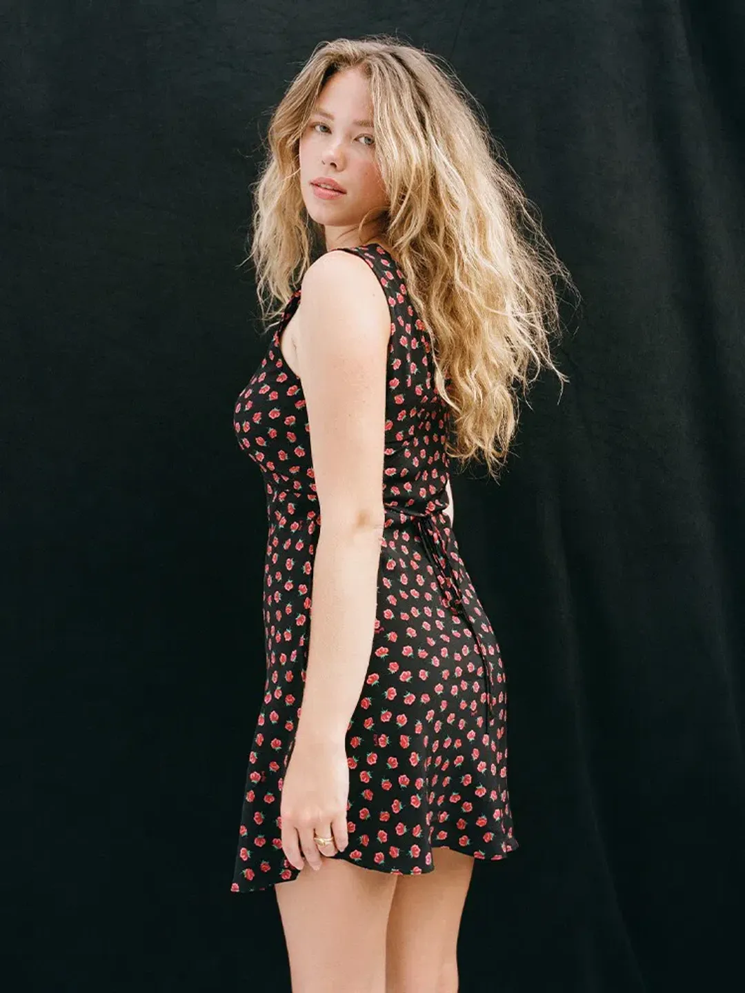 Realisation Par The Isabelli Mini Dress Floral Size 6 for rent on The Volte - main image