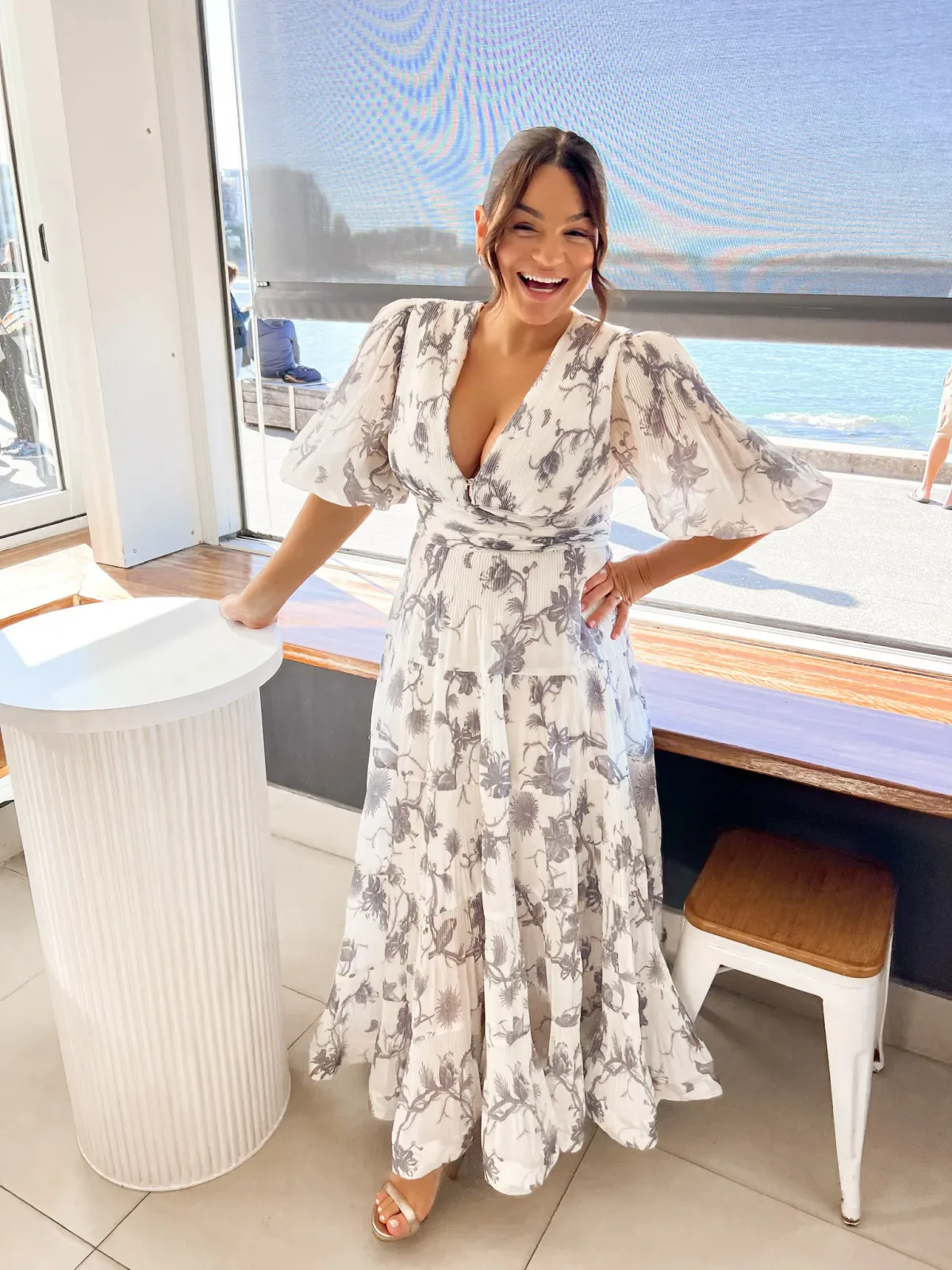 Zimmermann Pleated Midi Dress White Navy Floral Size 4/ Size AU 14 - Image 3