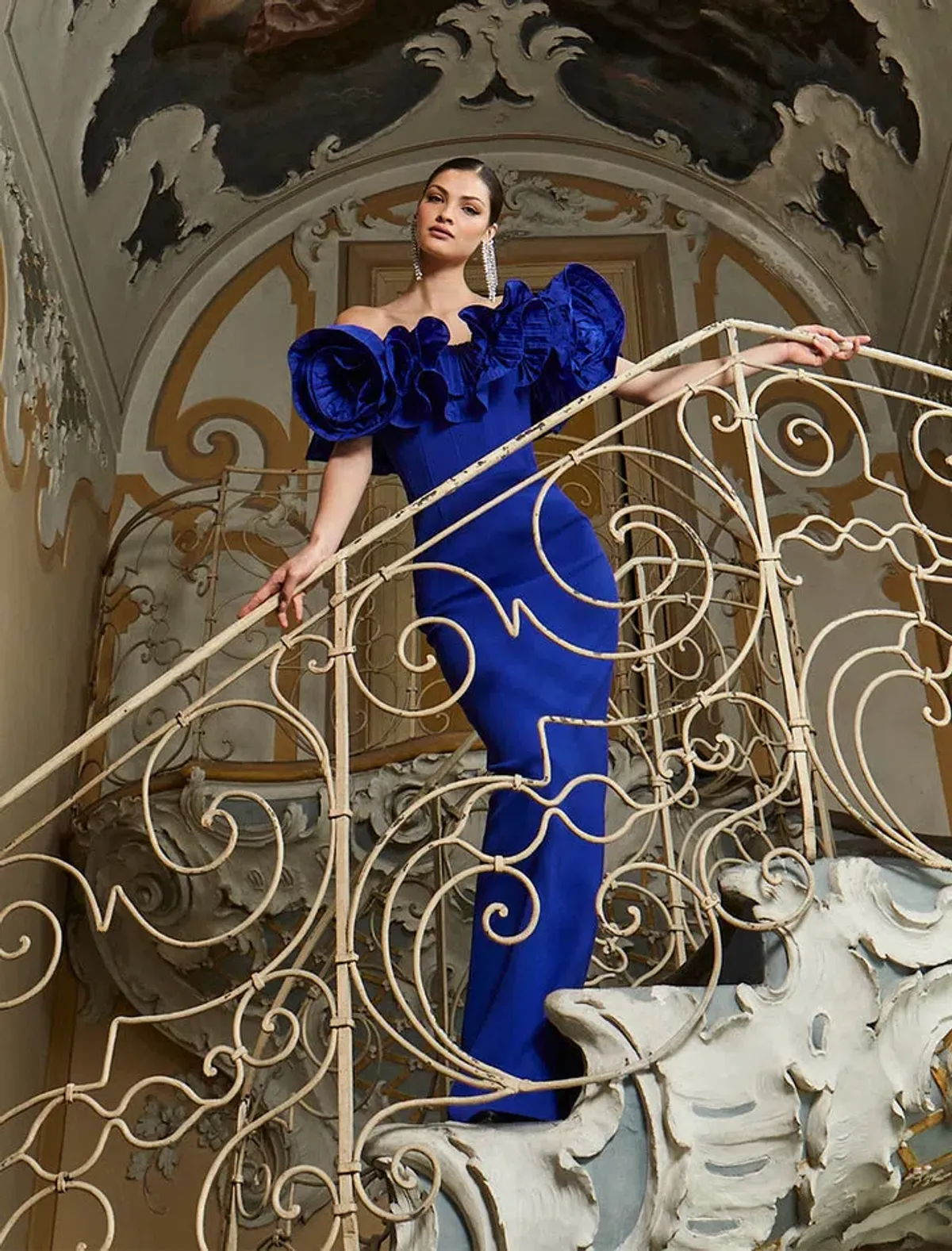 Rebecca Vallance Cora Gown Blue Size 8 - Image 1