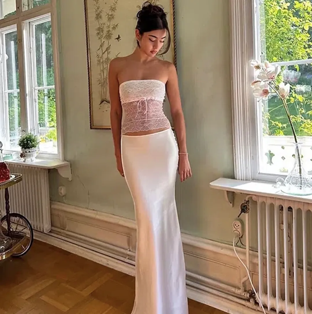 Cherie Mixed Gals Alva Top and Savannah Skirt Set White/Pink Size 8 for rent on The Volte - main image