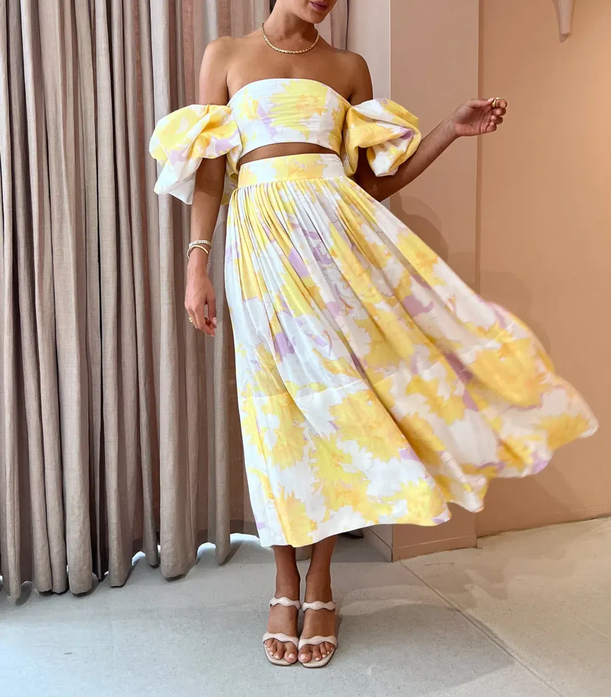 Leo Lin Simone Puff Top and Elina Pleated Midi Skirt Set Jasmine Print in Sun Size 8 - Image 1