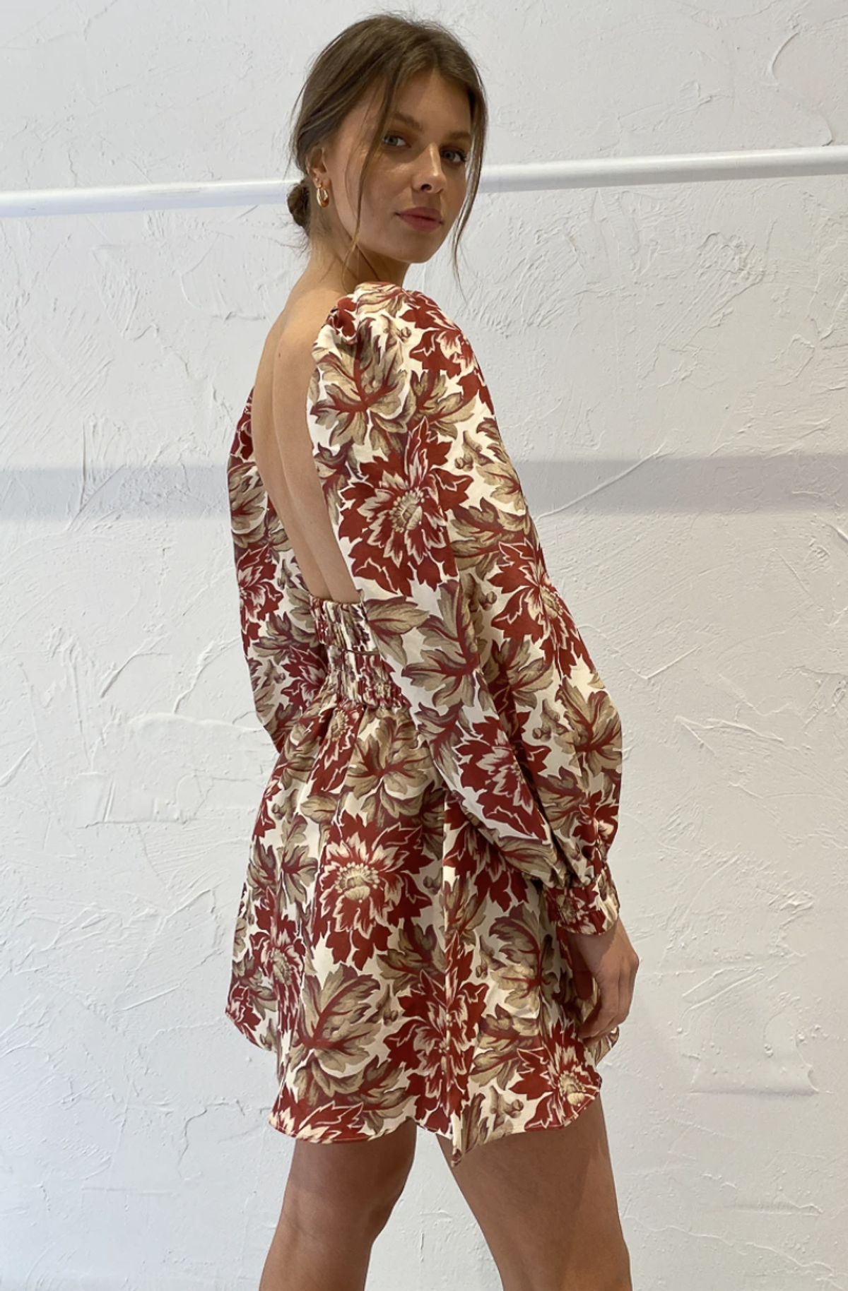 Sir The Label Valetta Open Back Top and Skirt Set Floral Print Size 1 | AU 8 - Image 5