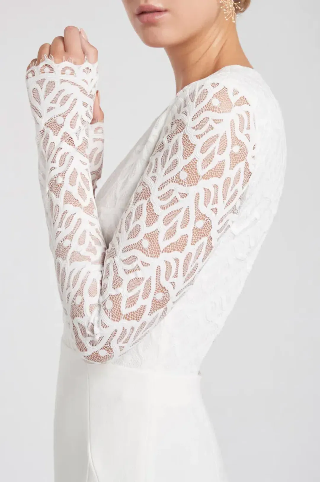 Rebecca Vallance Harper Gown Ivory Size AU 8  for rent on The Volte - main image