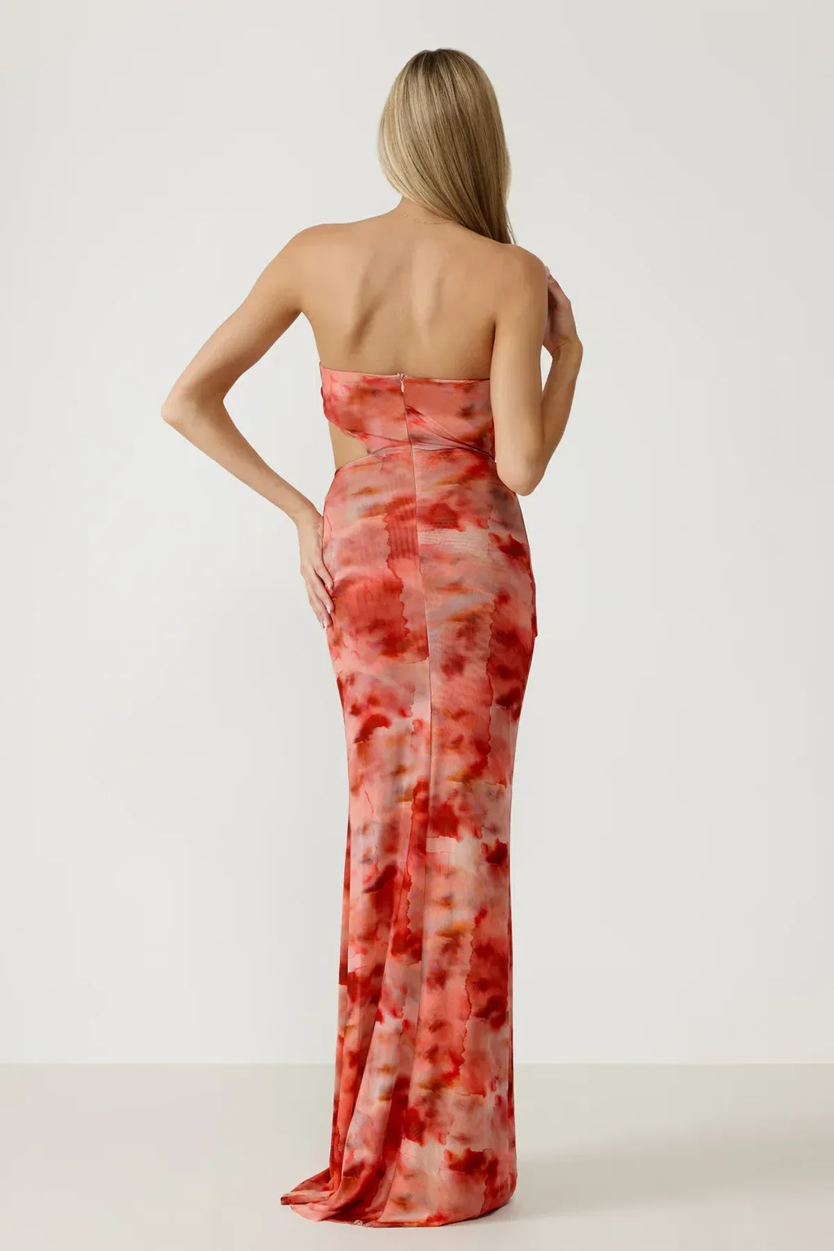 Lexi Fleur Dress Print Size 8  - Image 3