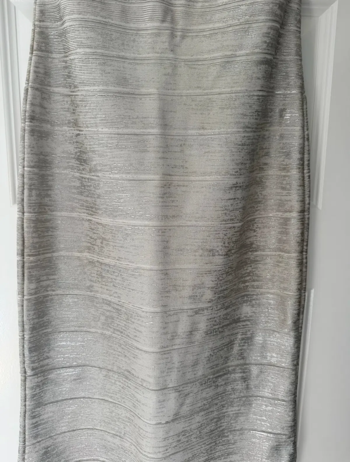 Herve Leger Sweetheart Banded Foil Gown Silver in Size XS/AU 6 - Image 4