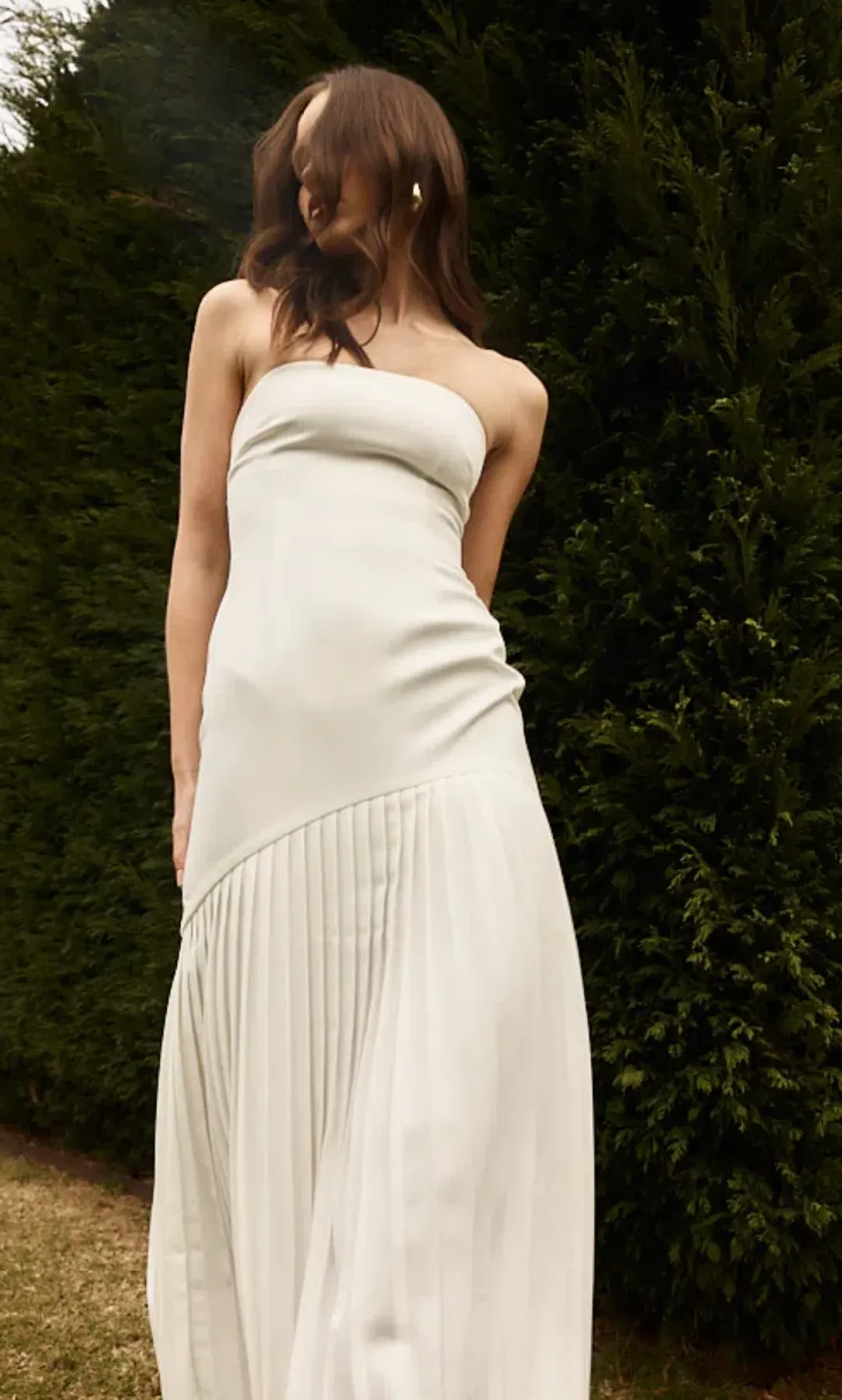 Bianca & Bridgett Mara Pleated Dress White Size 6 for rent on The Volte - main image