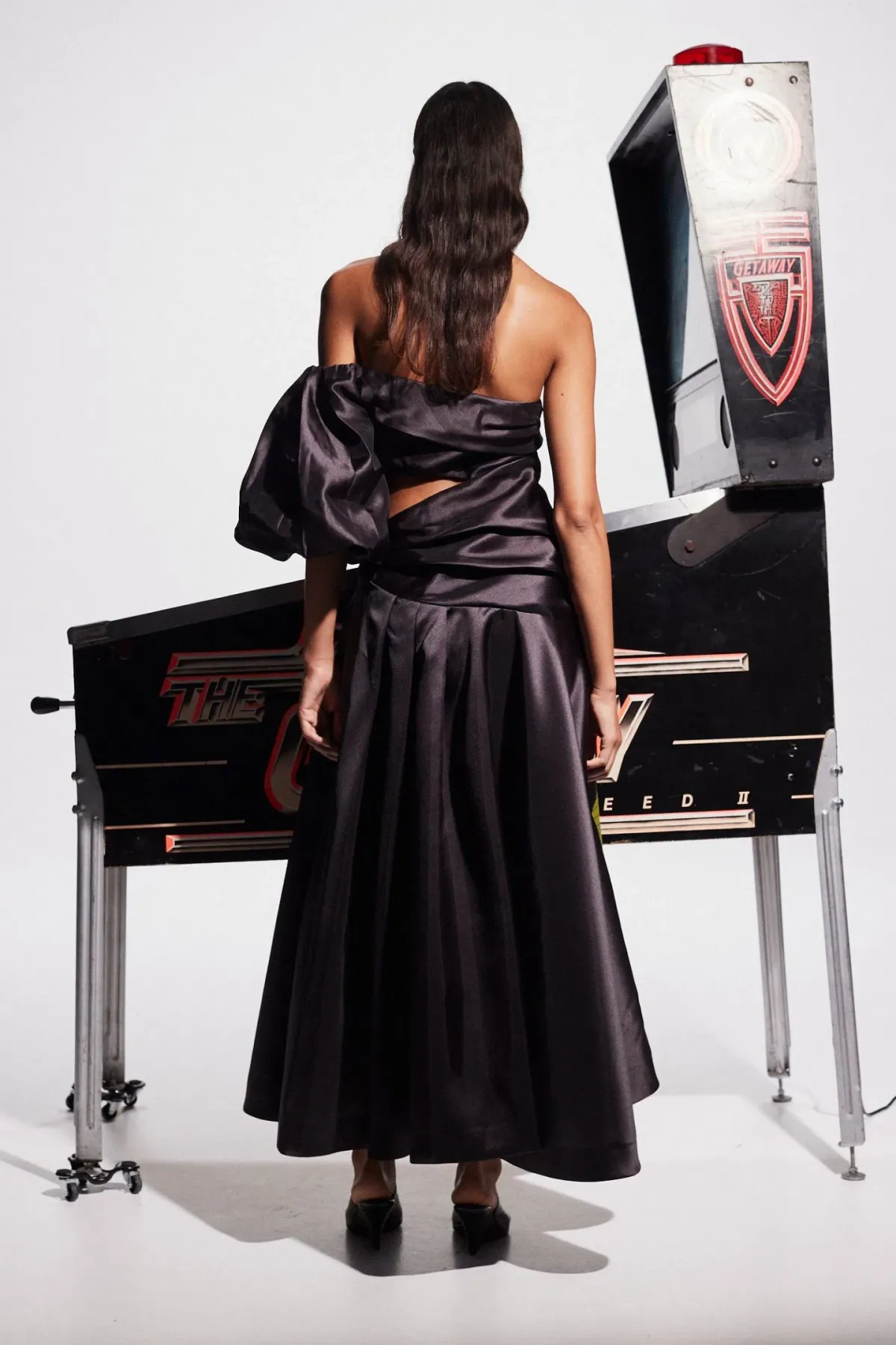 Alemais Regent Noir Gown Black Floral Size 8 - Image 2