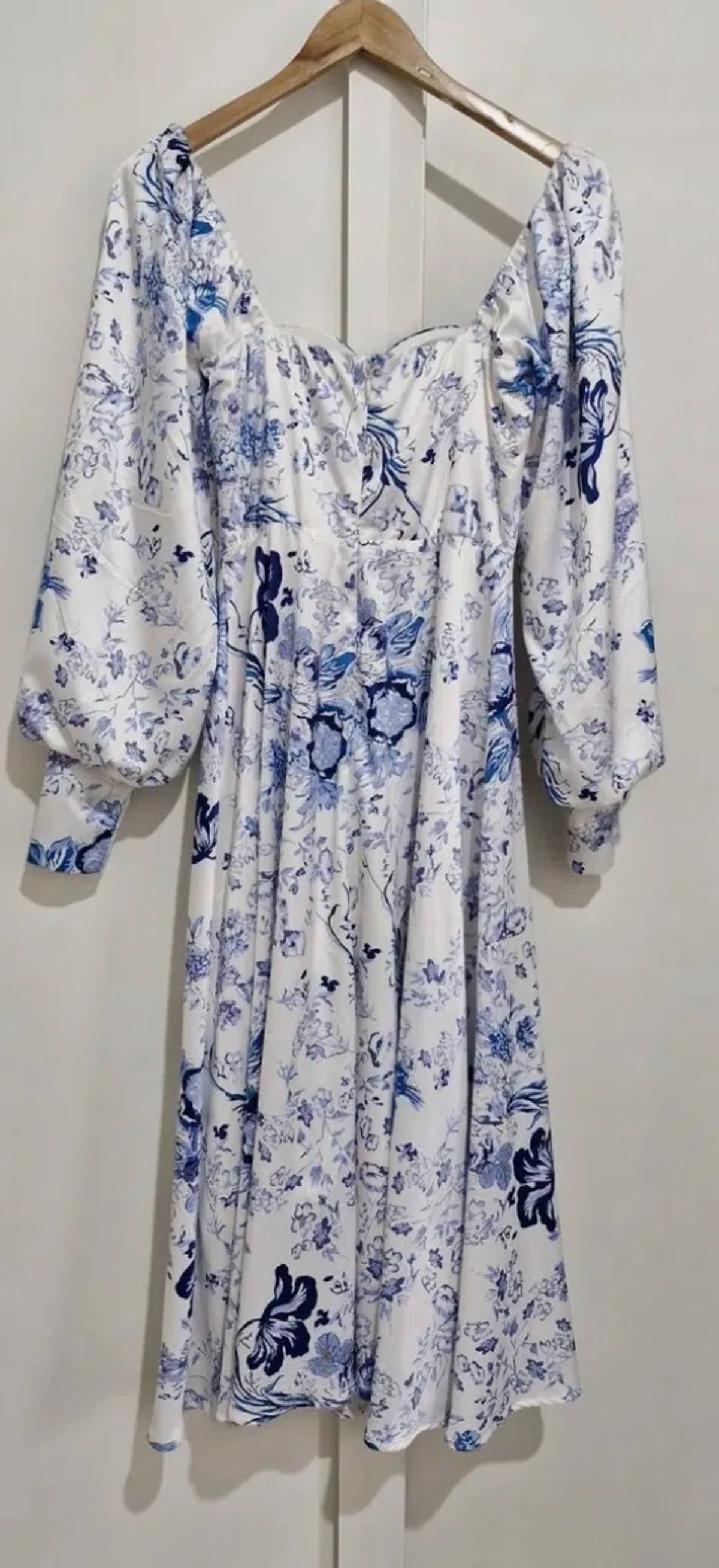 Alamour Annika Dress Blue Foral Size S/AU 10 - Image 4