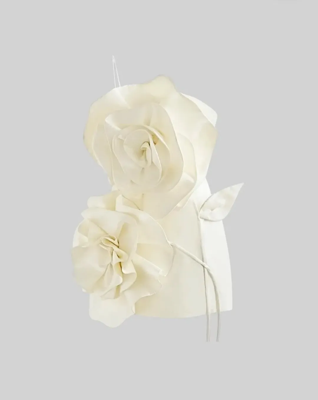 Sierra Darien  Voluminous Flower Design Dress Ivoire Size 10  for rent on The Volte - main image