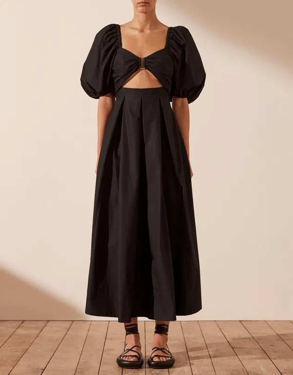 Shona Joy Mareva Short Sleeve Cut Out Midi Dress Black Size 8 - Image 1