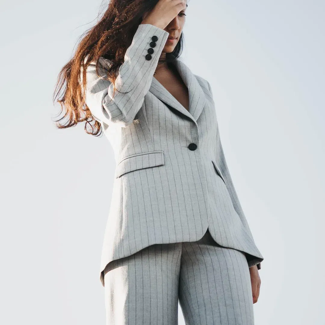 Farage Dylan Woolblend Suit in Gray Pinstripe Size 6 for rent on The Volte - main image