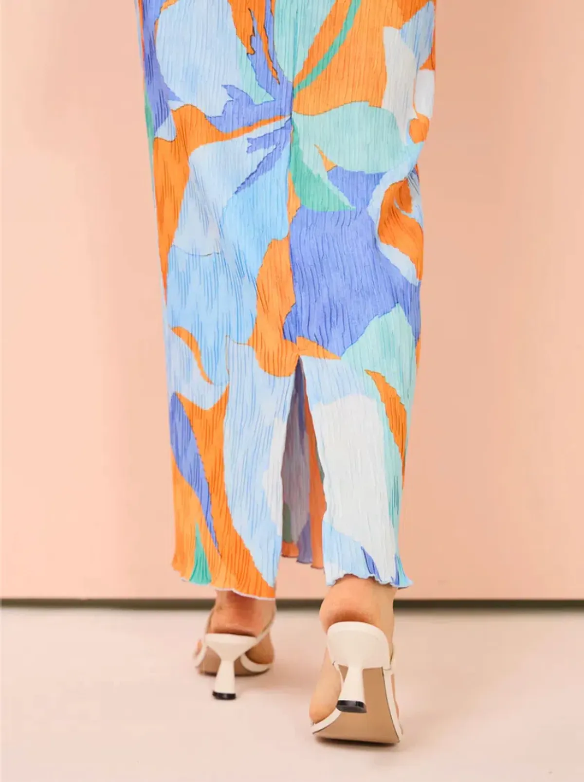 Lidee Riviera Sleeveless Gown In Capri Print Orange Size 6 - Image 9