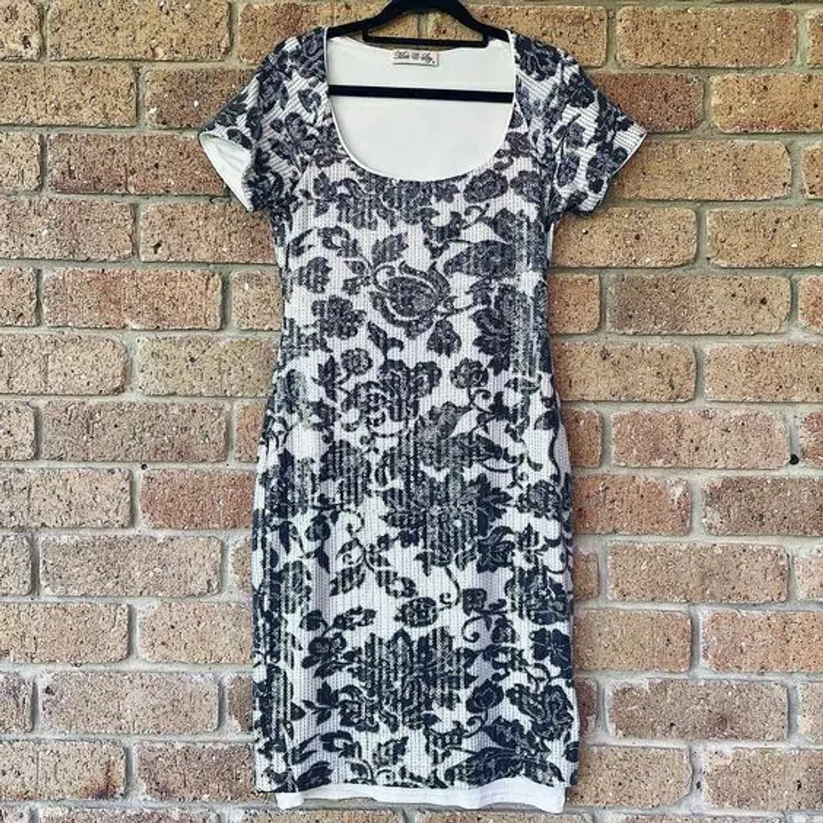 Moss & Spy Shift Bodycon Dress Black & White Sequin Size AU 8 - Image 1