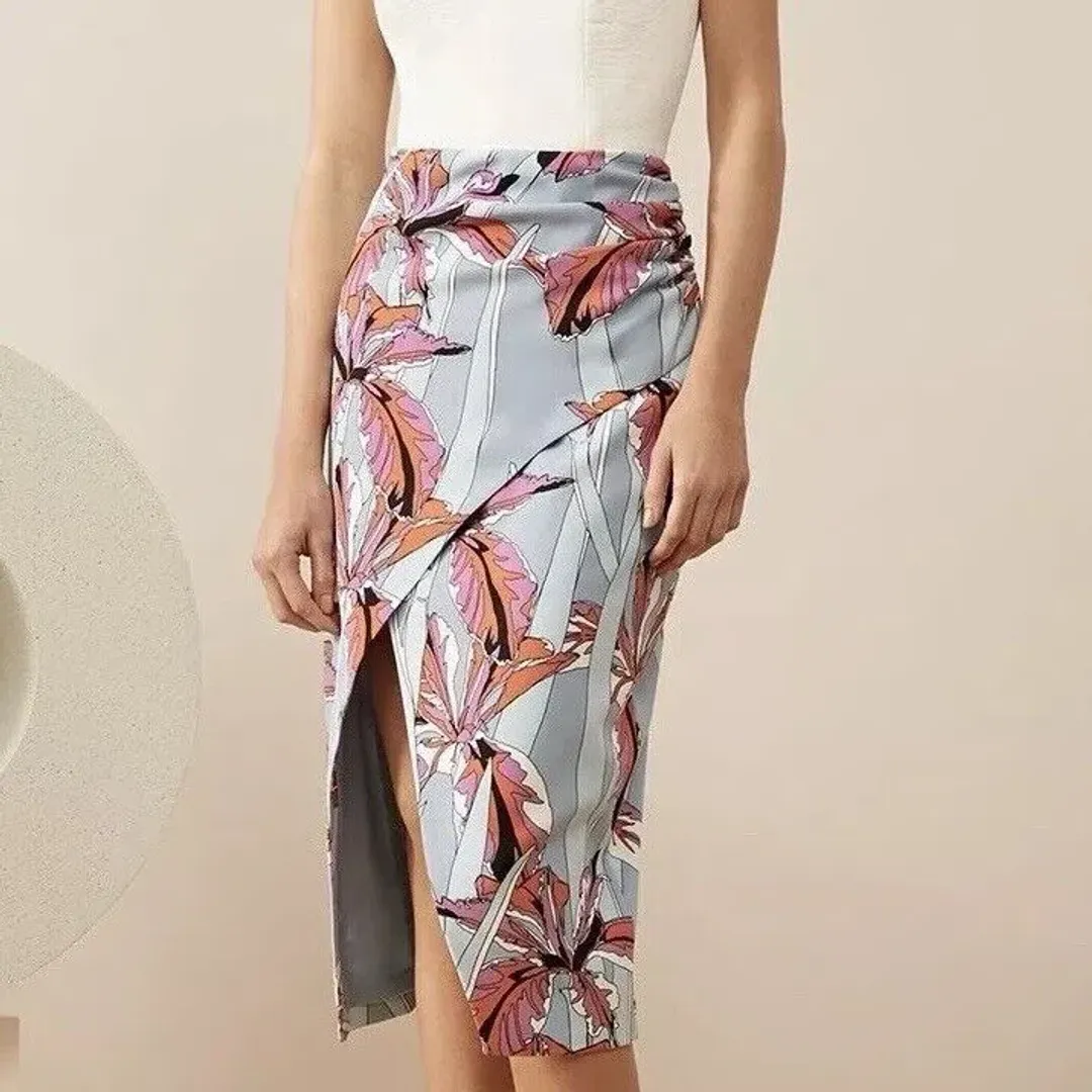 C/MEO Collective "Hold On Mist" Floral Pencil Skirt Size 6 for rent on The Volte - main image