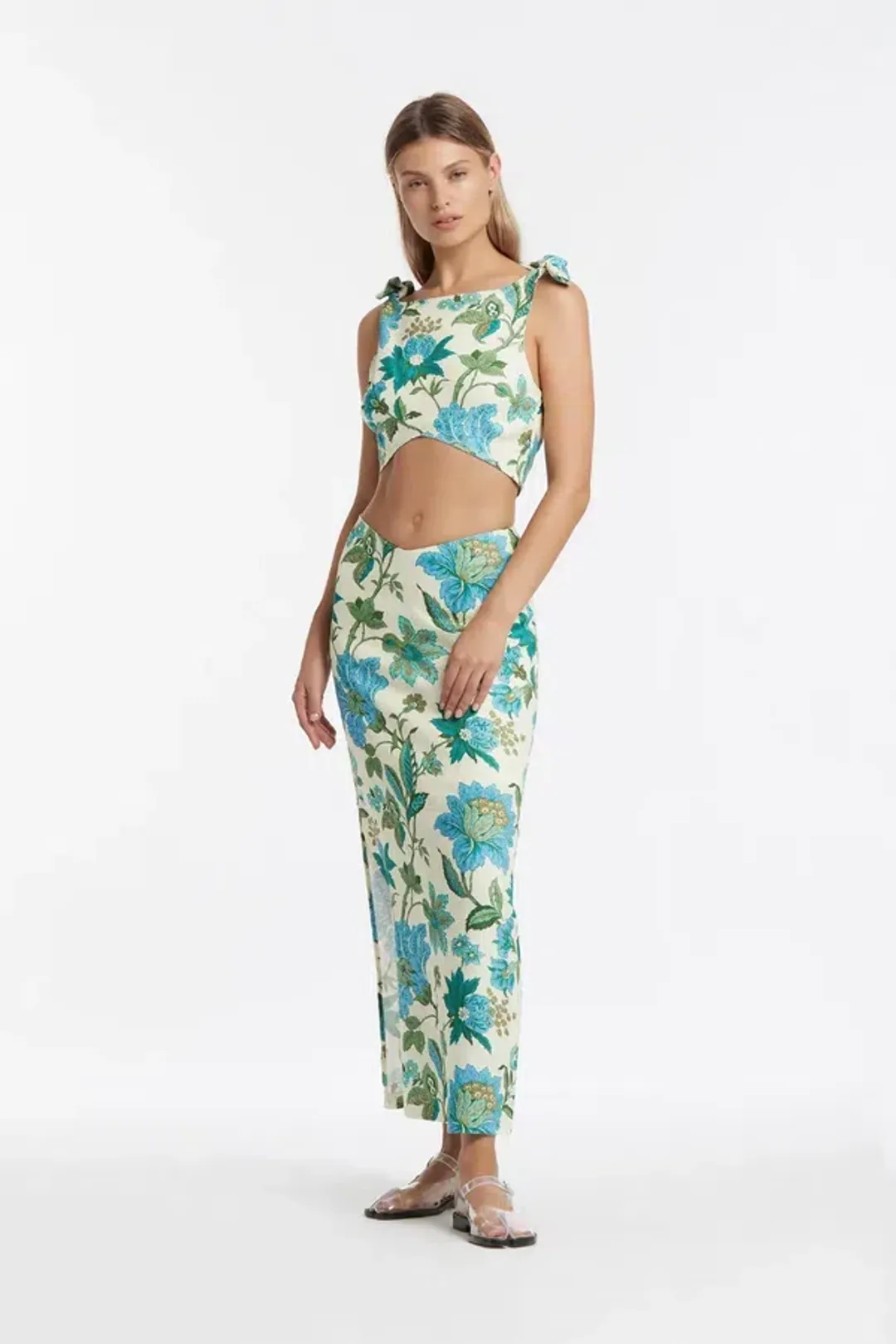 Sir the Label Alexandre Midi Skirt in Blue Floral Marguerite Print Size 1 /AU 8 for rent on The Volte - main image