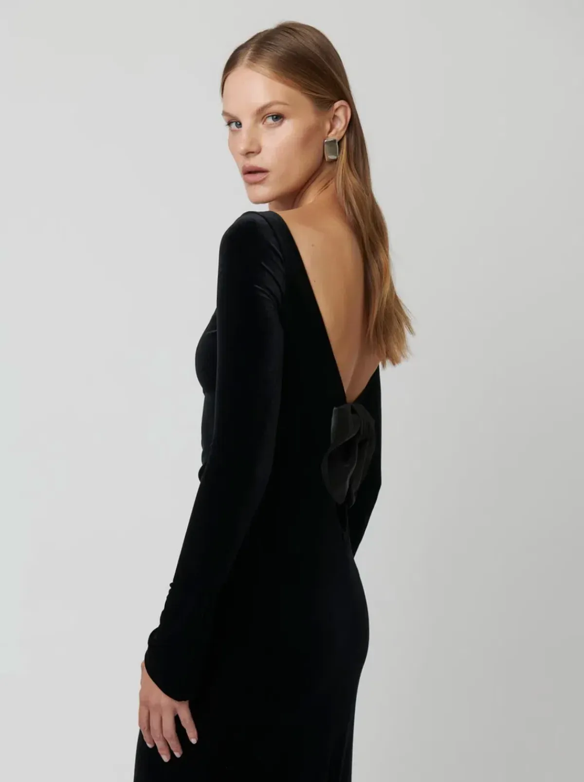 Effie Kats Yasmin Maxi Dress Black Velvet Size XS / AU 6 - Image 4