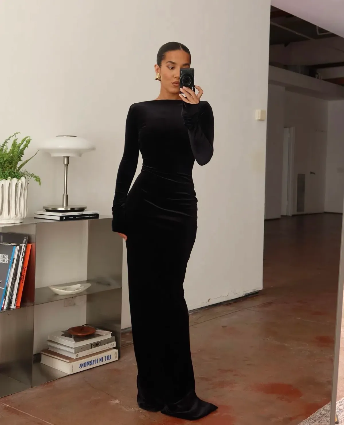 Effie Kats Yasmin Maxi Dress Black Velvet Size XS / AU 6 - Image 7