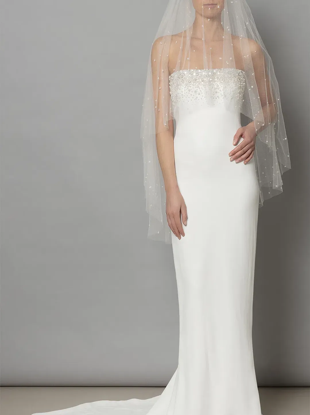Galia Lahav Eve Slim-fitted Wedding Dress  Ivory  Size 6  for rent on The Volte - main image