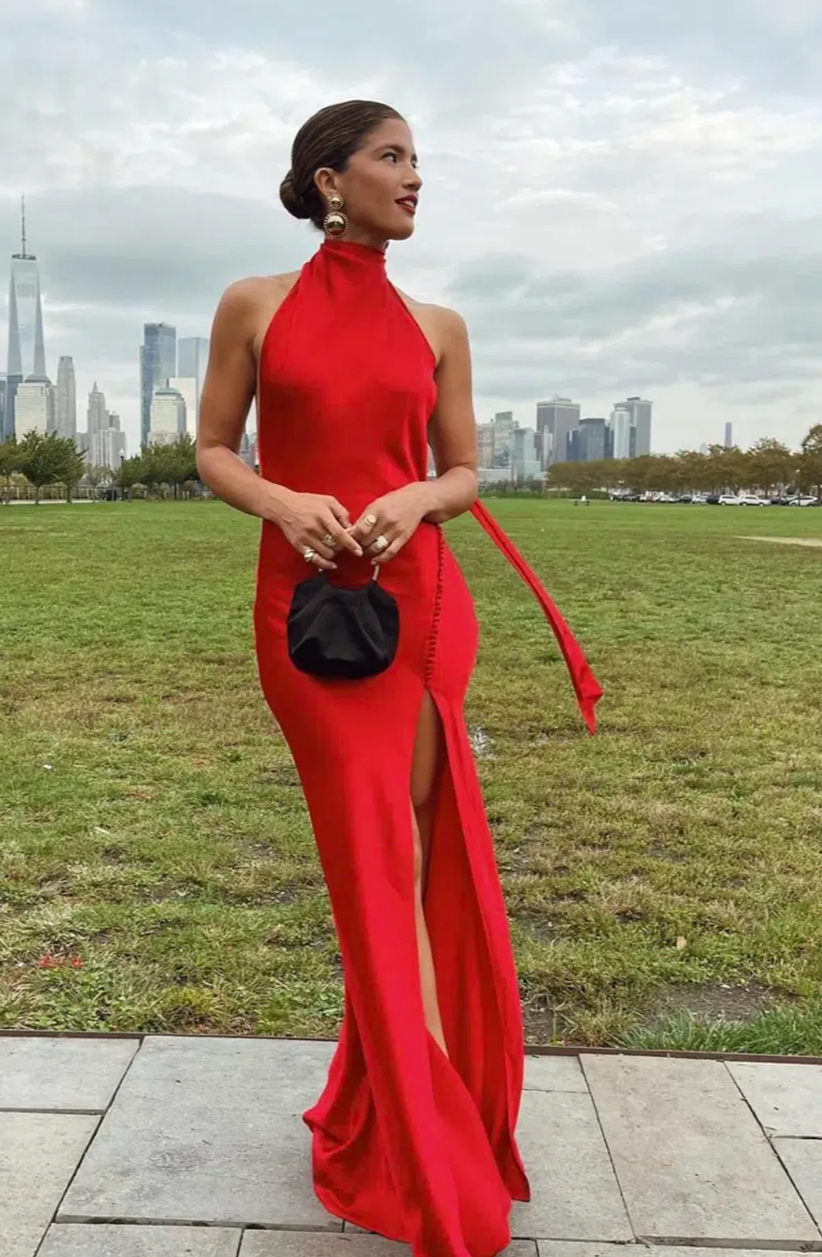 Sau Lee Penelope Backless Satin Gown Red Size 6 - Image 3