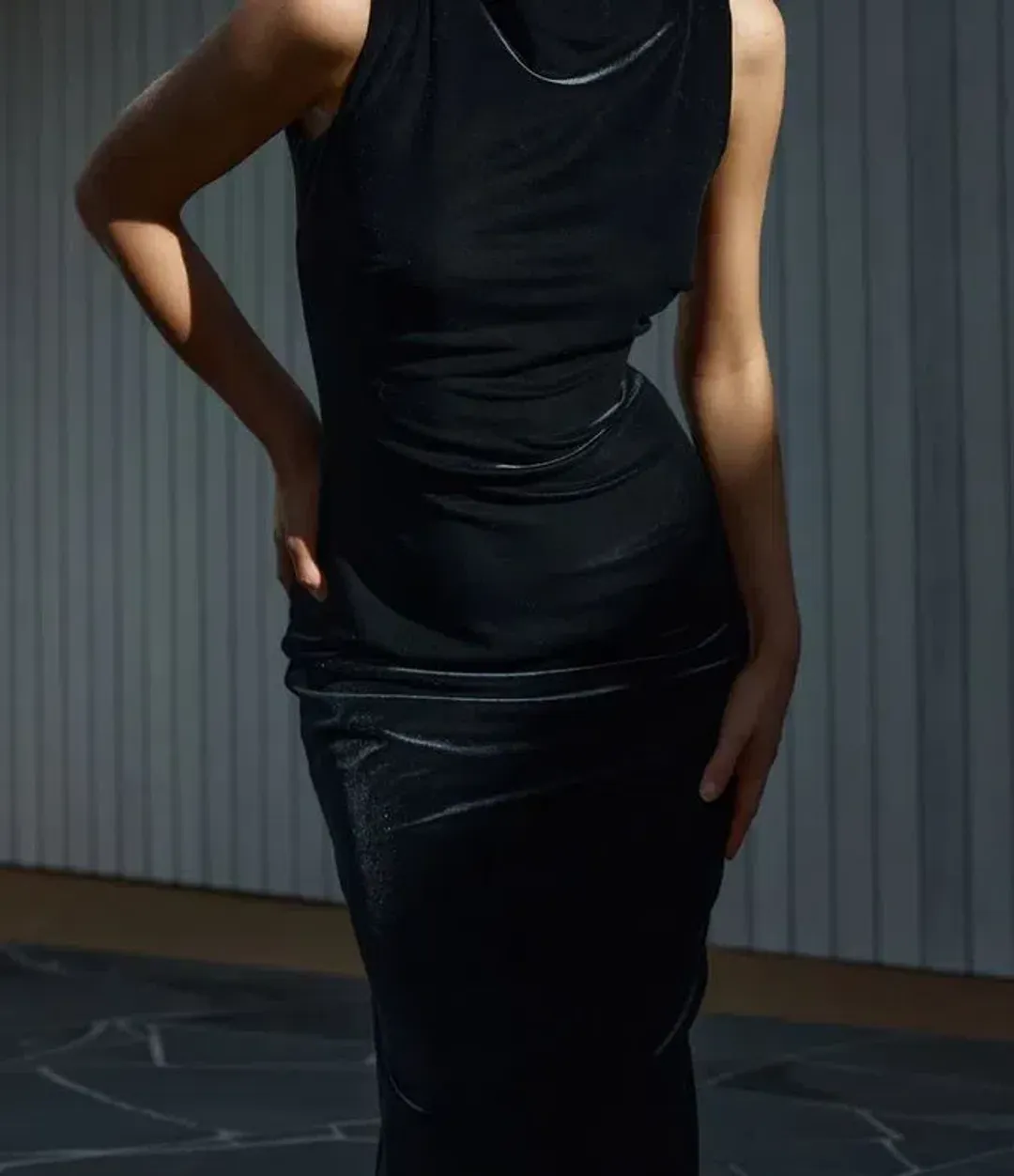 Effie Kats Verona Gown in Black Velvet Size L / AU 12 for rent on The Volte - main image