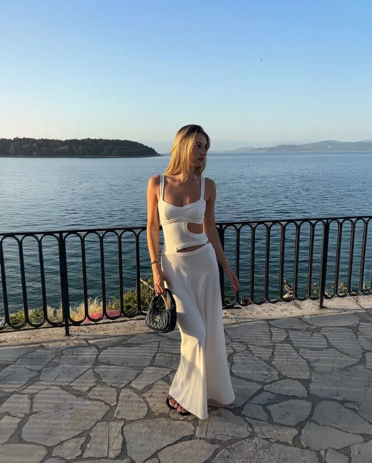 Arcina Ori Jetta Dress White Size 8  - Image 1