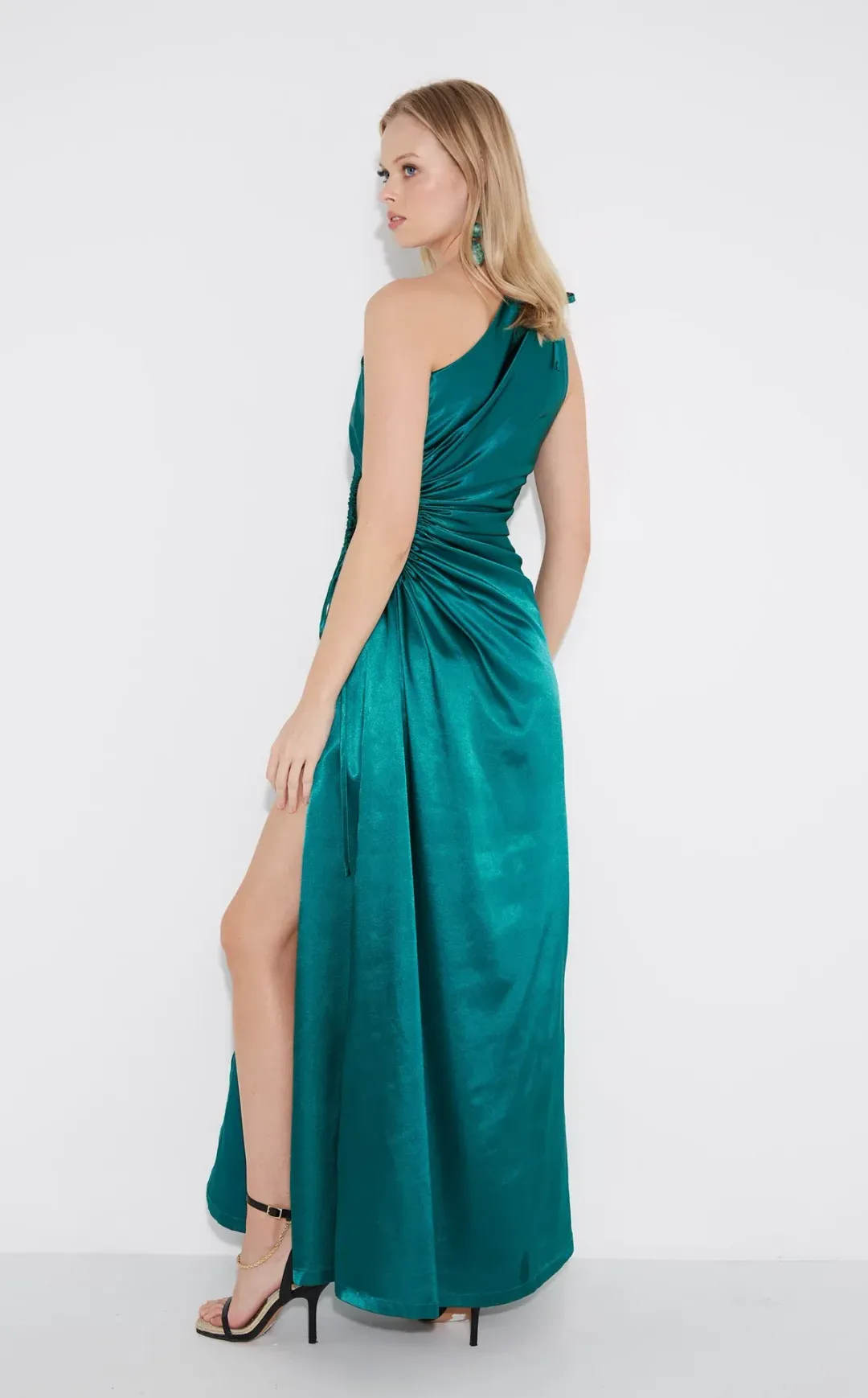 SONYA MODA NOUR MAXI GOWN SIZE 8 for rent on The Volte - main image