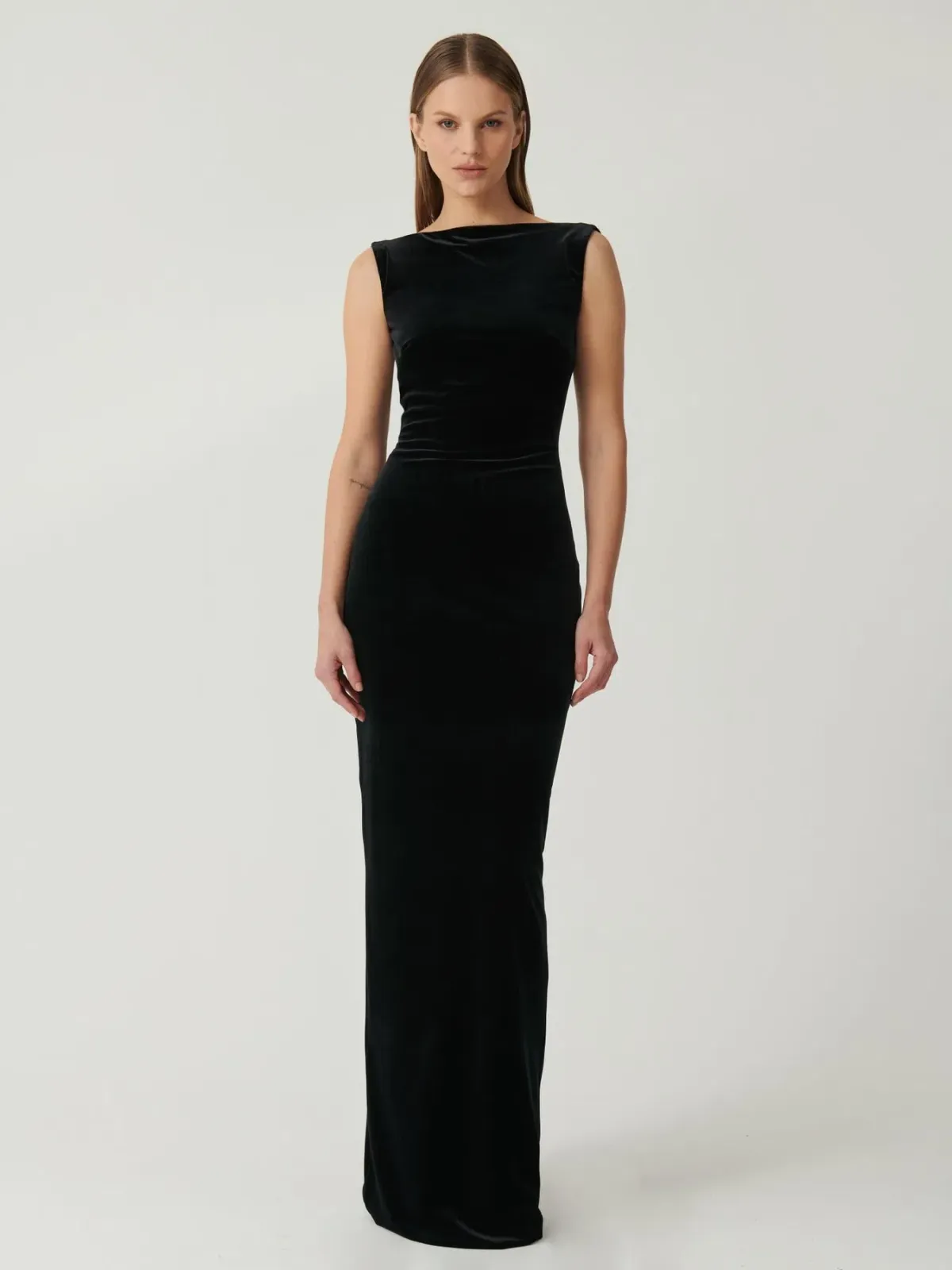 Effie Kats Verona Gown Black Velvet Size 6/XS - Image 1