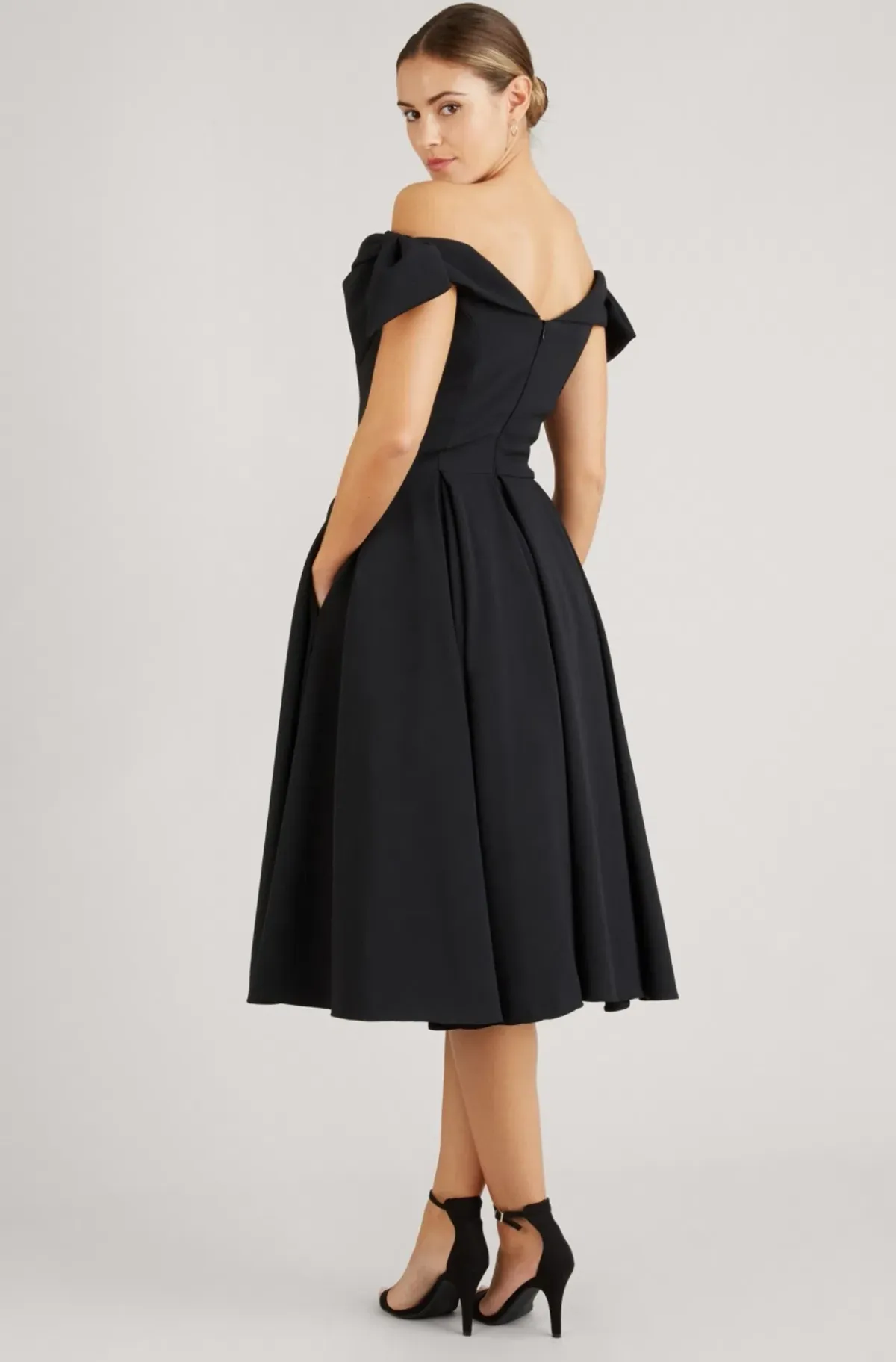 Tilly Prom Dress Black Size AU 6 - Image 3