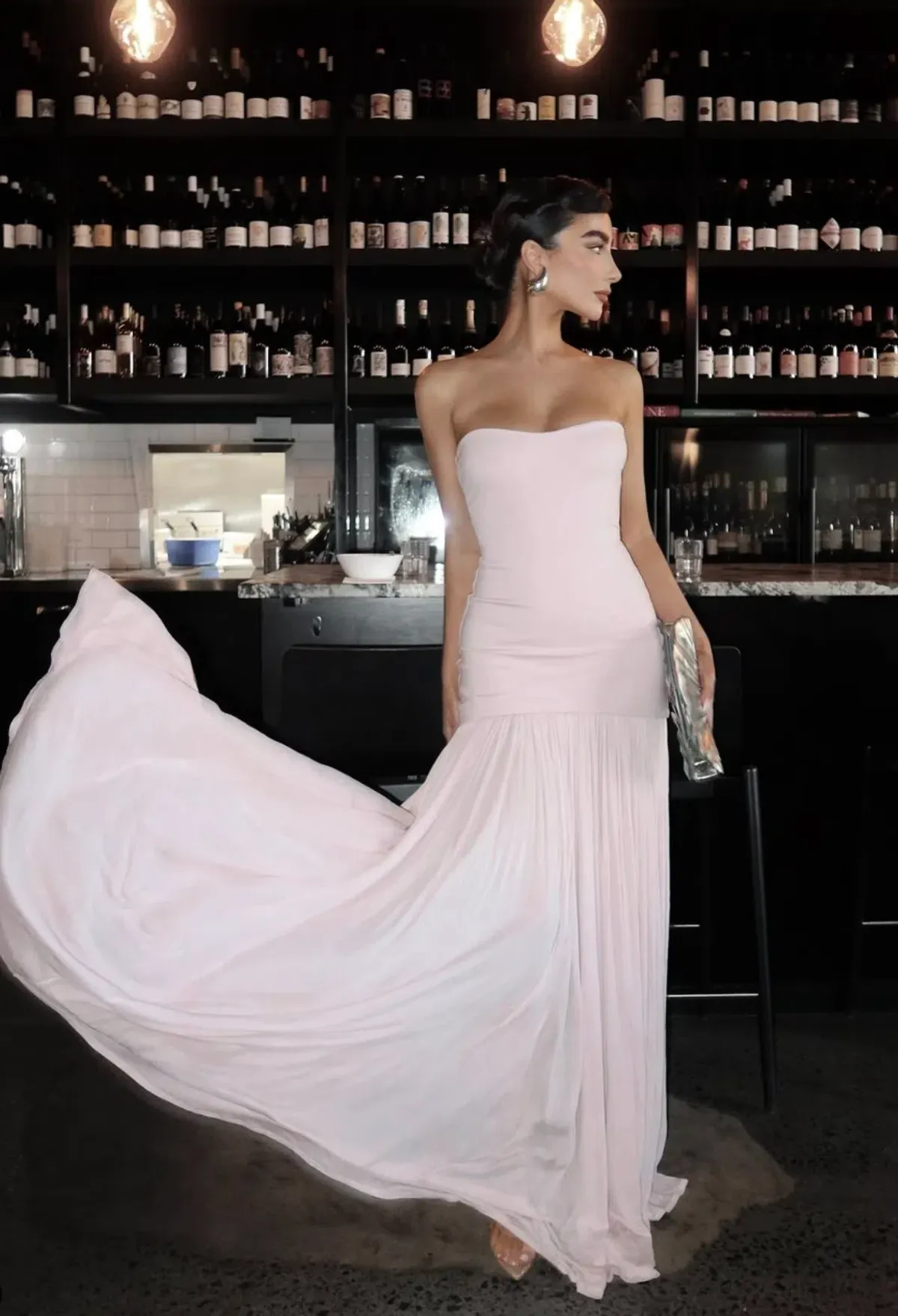 Helsa The Naomi Gown Barely Pink Size 10 - Image 4