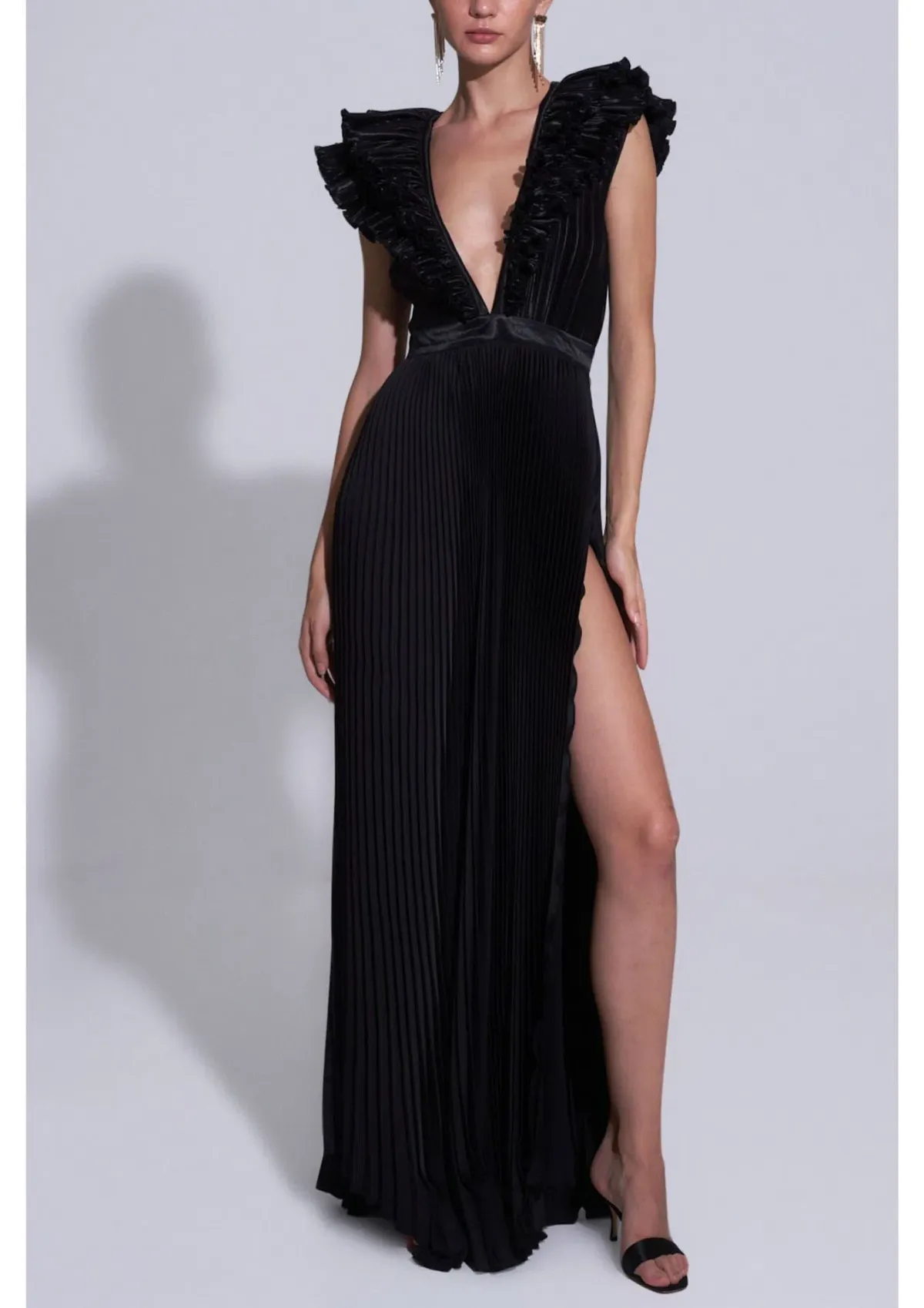 L'Idee Tuileries Split Gown in Noir Size 8 - Image 1