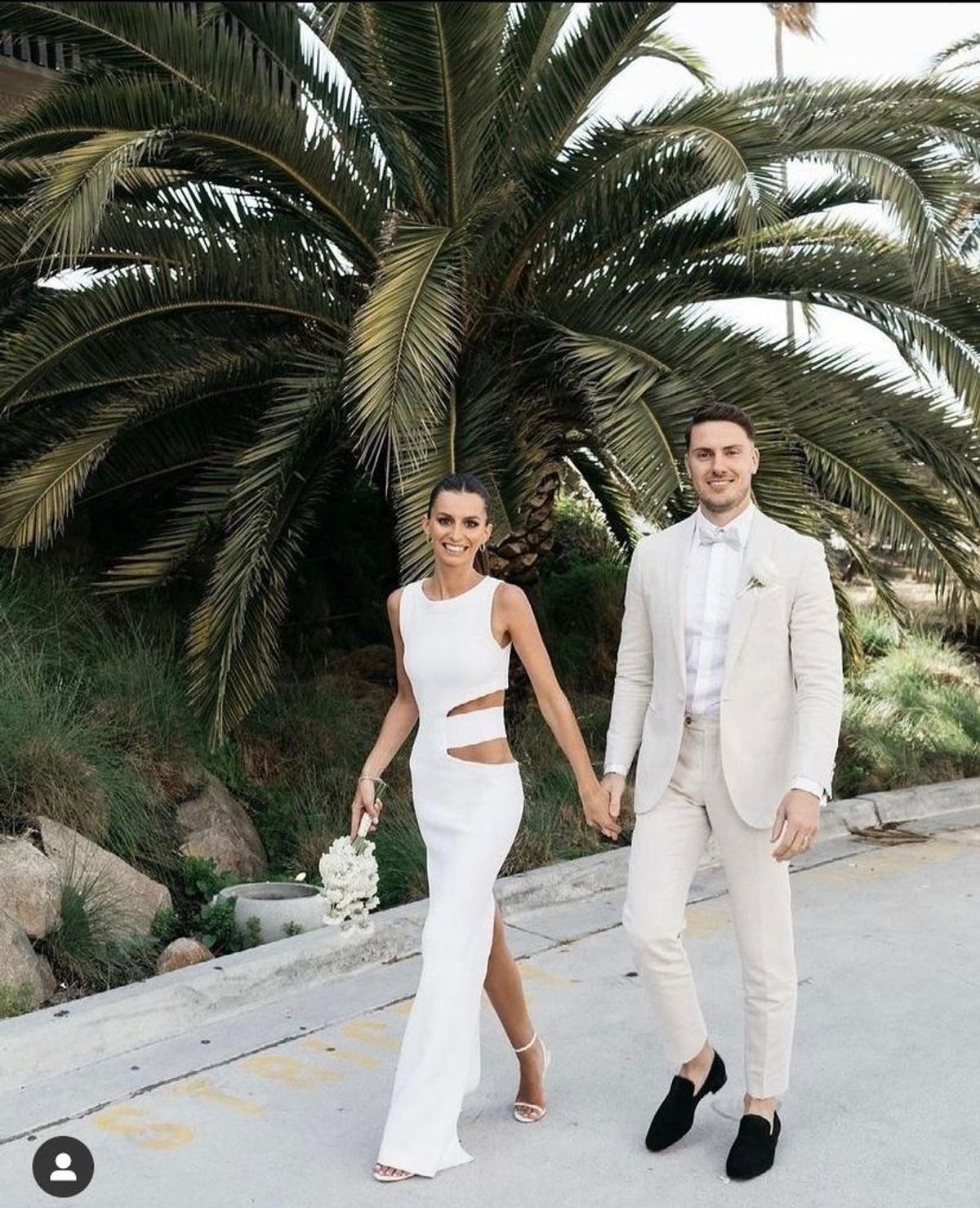 Scanlan Theodore Crepe Knit Gown White Size 6 - Image 2