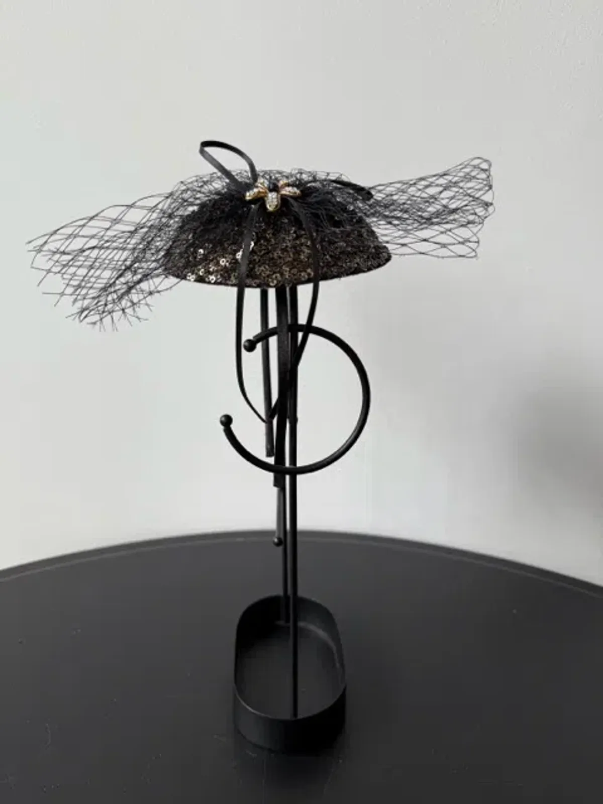 Mimco Sequined Headpiece with Veil Black One Size - Image 4