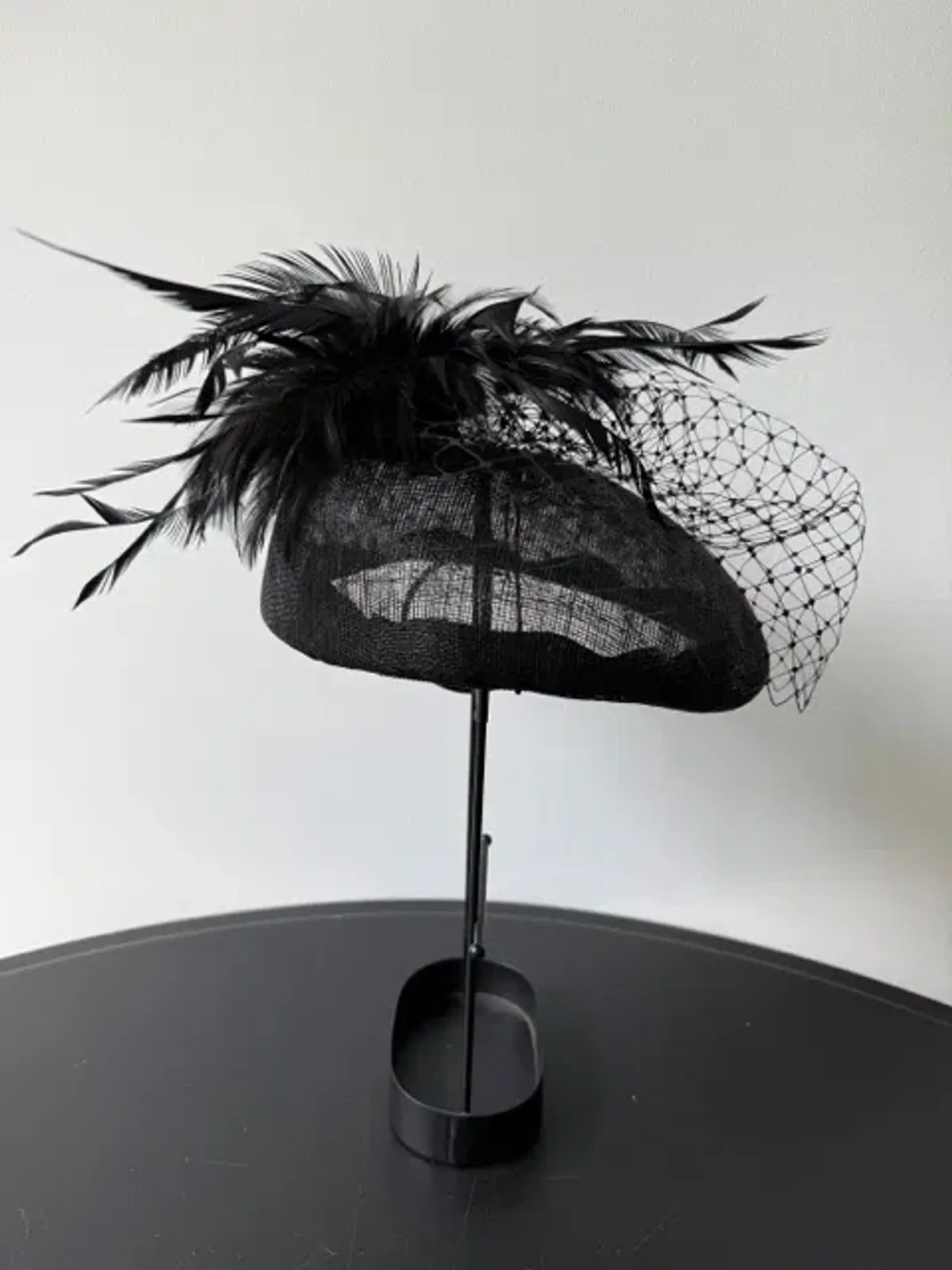 Morgan and Taylor Straw Beret Millinery with Feathers and Veil Black One Size - Image 4