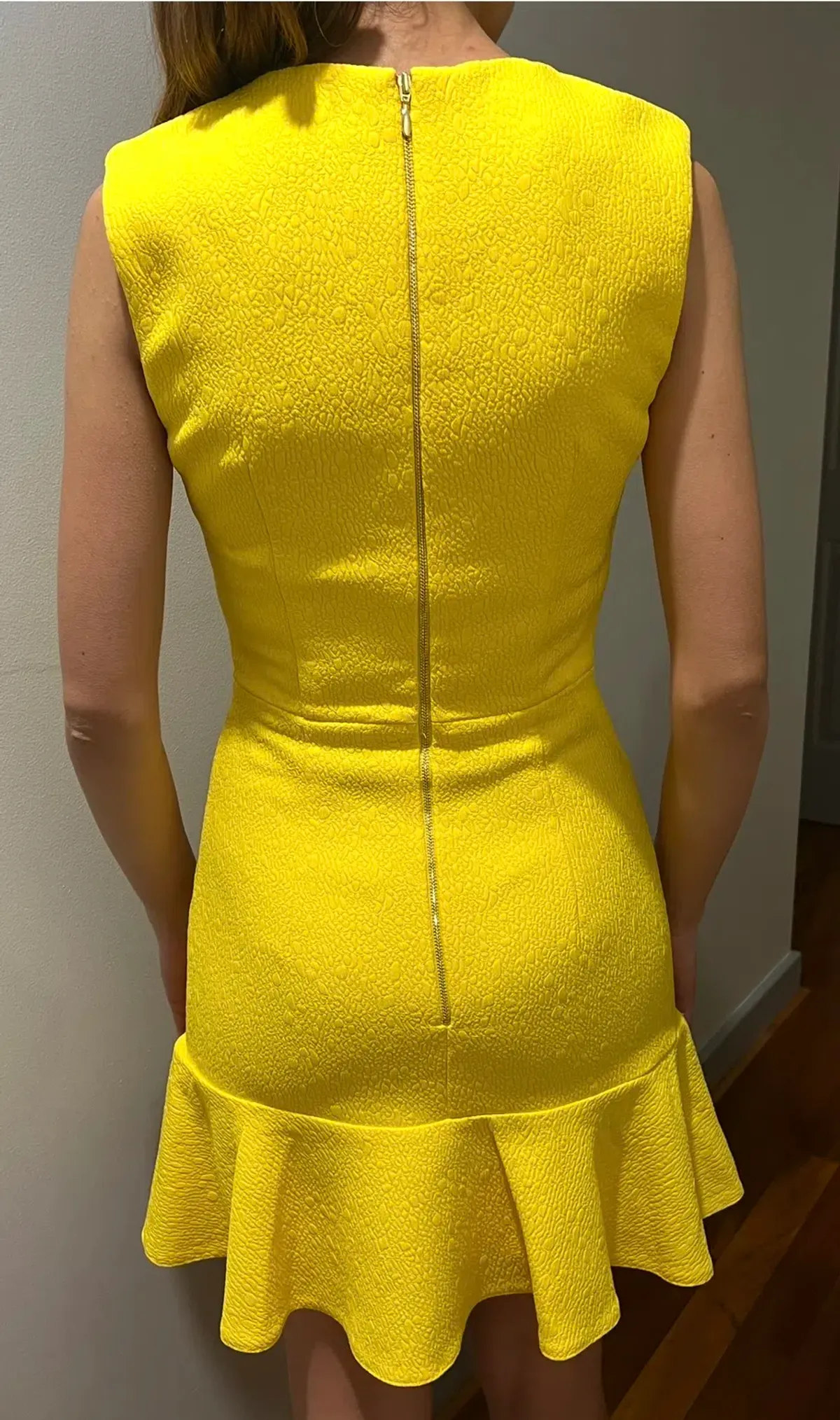 Rebecca Vallance Jaclyn Button Mini Dress Canary Yellow Size 6 - Image 3